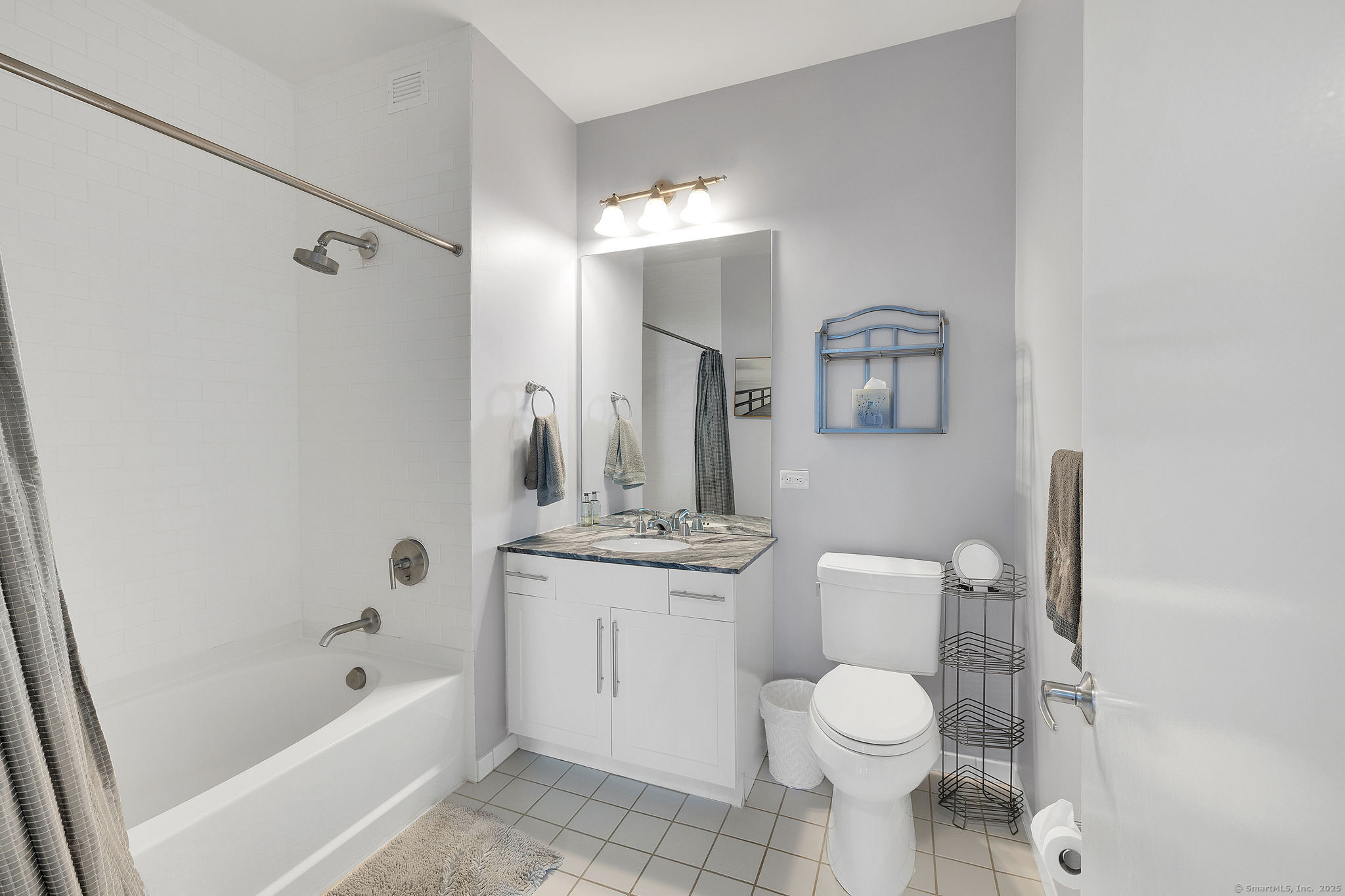 1515 Summer Street 302