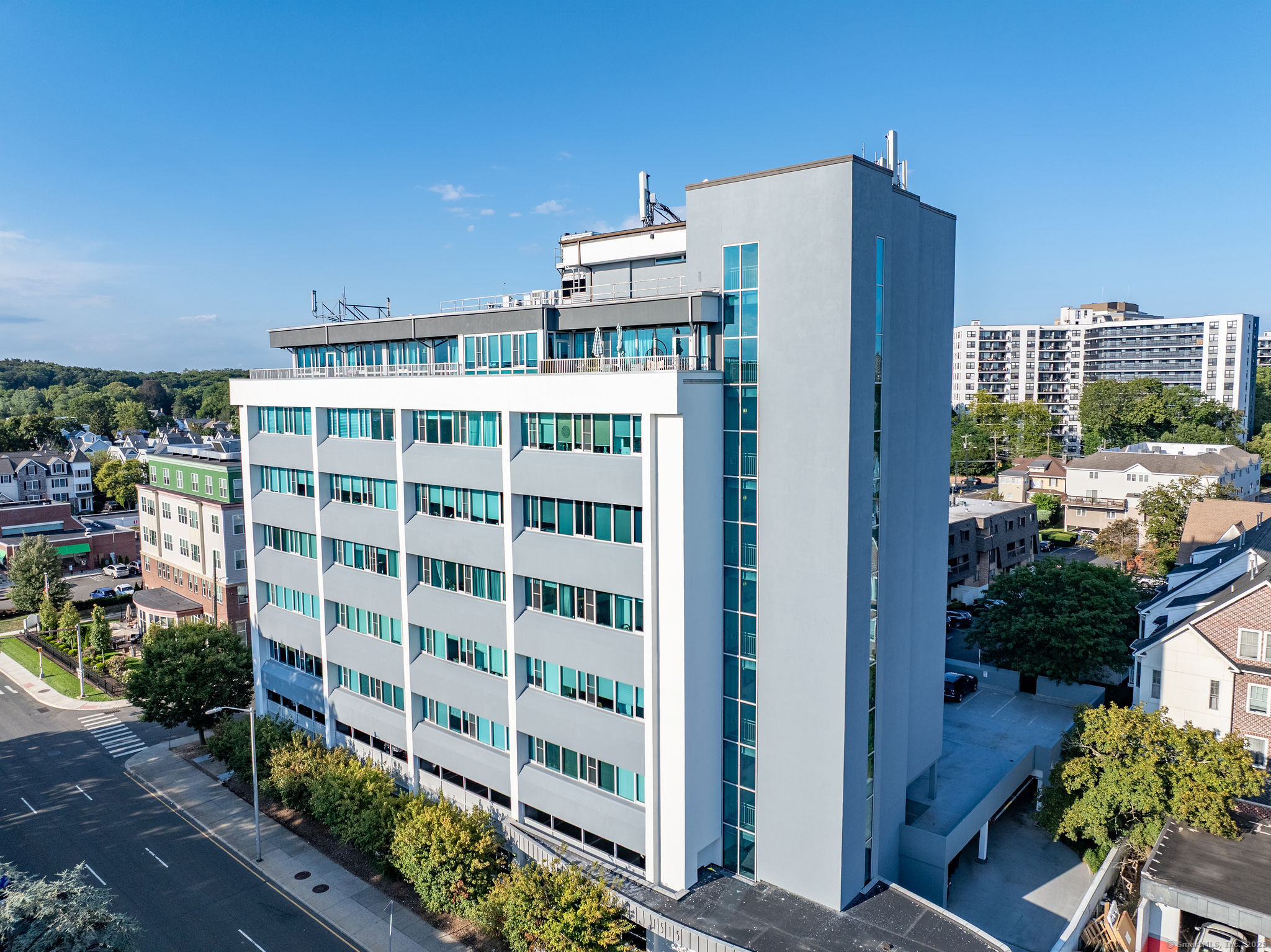 1515 Summer Street 302