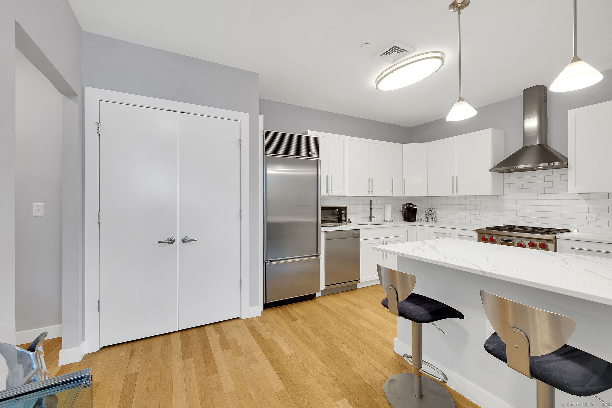 1515 Summer Street 302