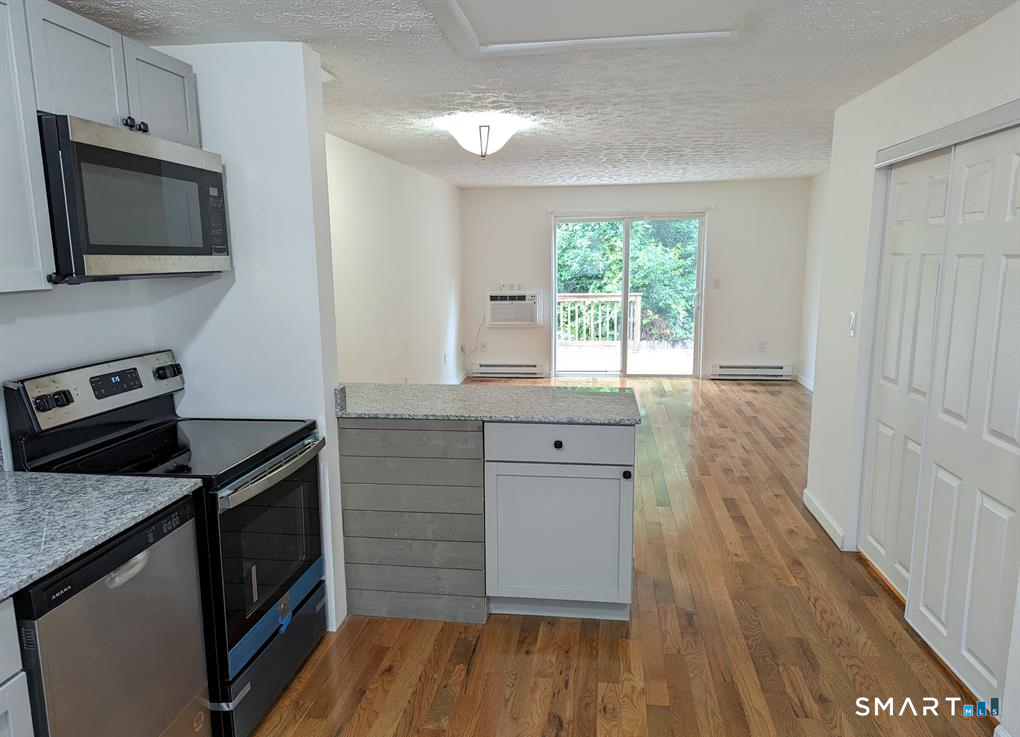 149 Canton Street 30