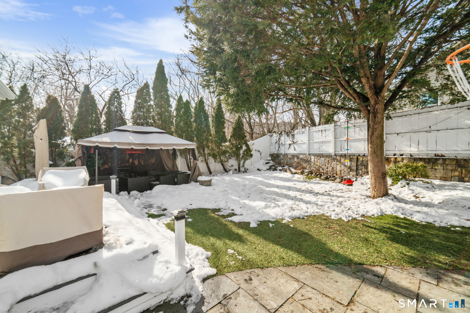 1 Overlook Avenue