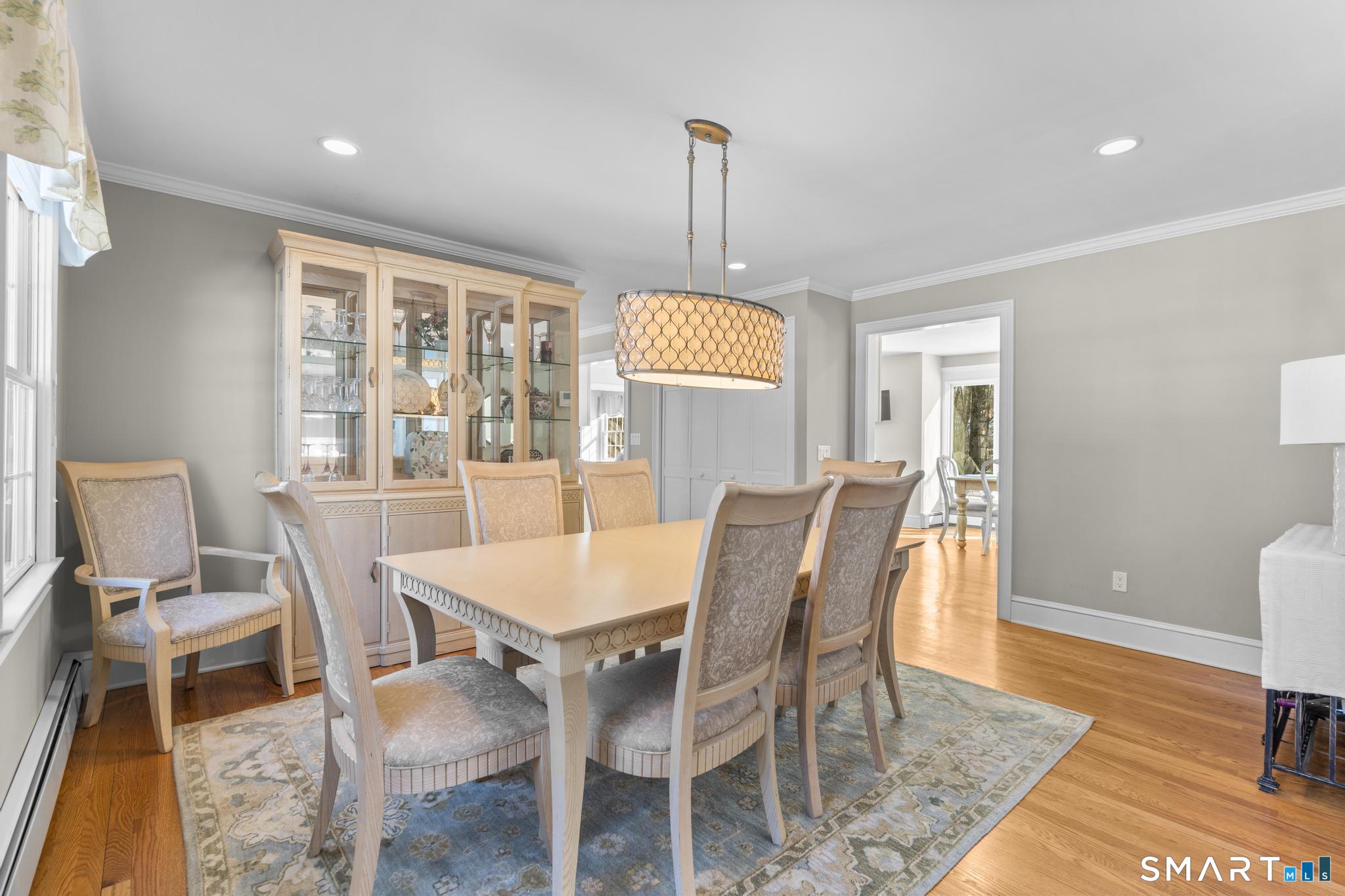 10 Foxwood Road