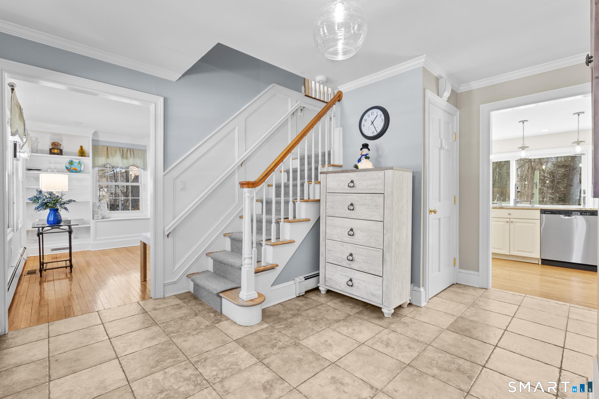 10 Foxwood Road