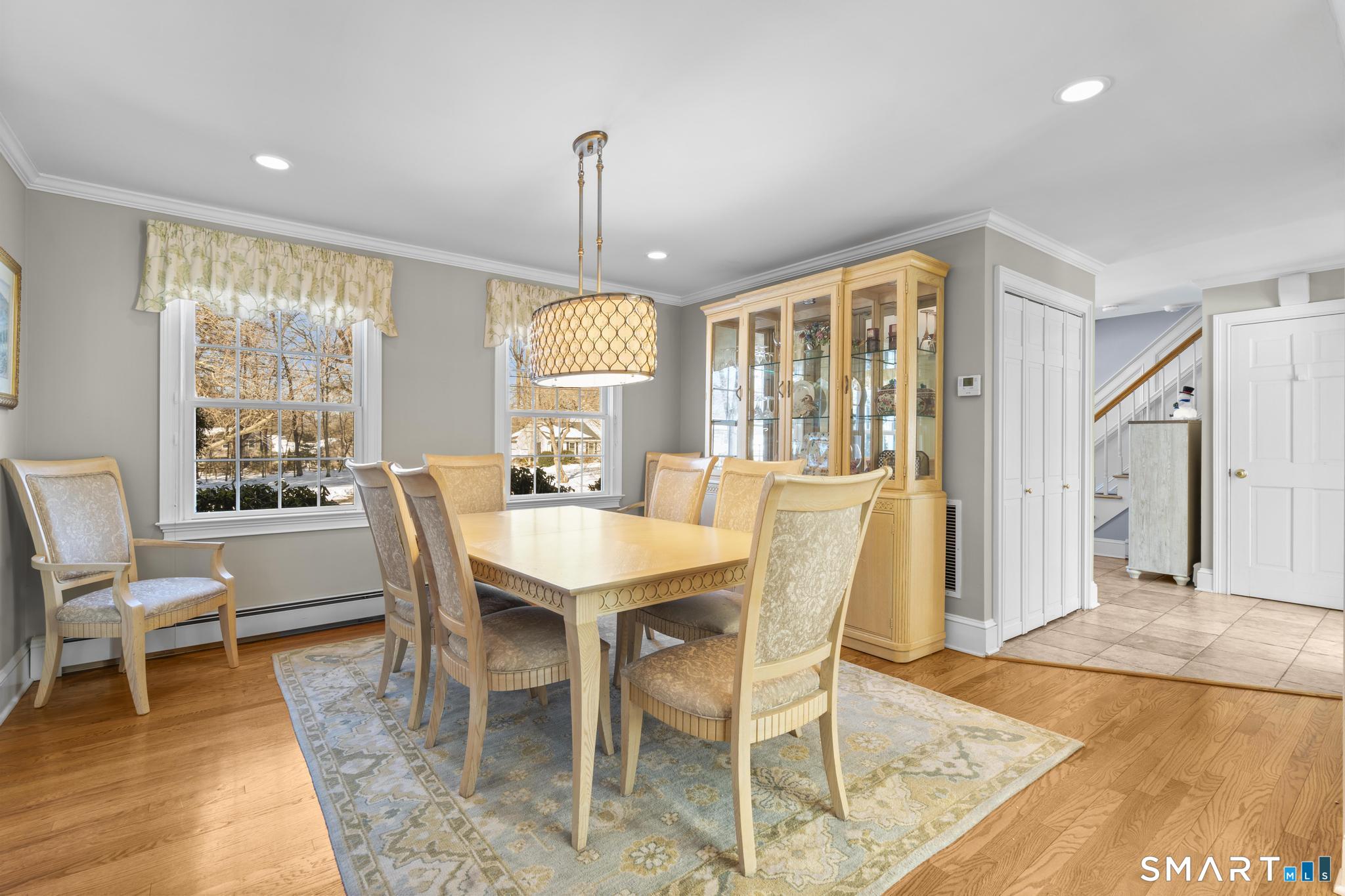 10 Foxwood Road
