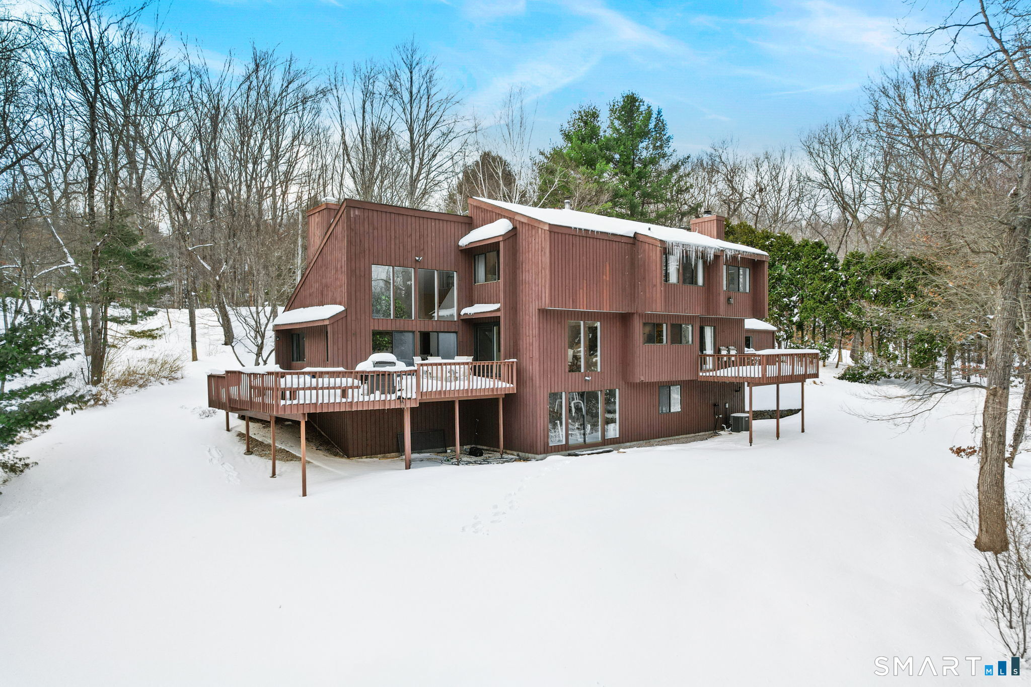 53 Rock Hill Road