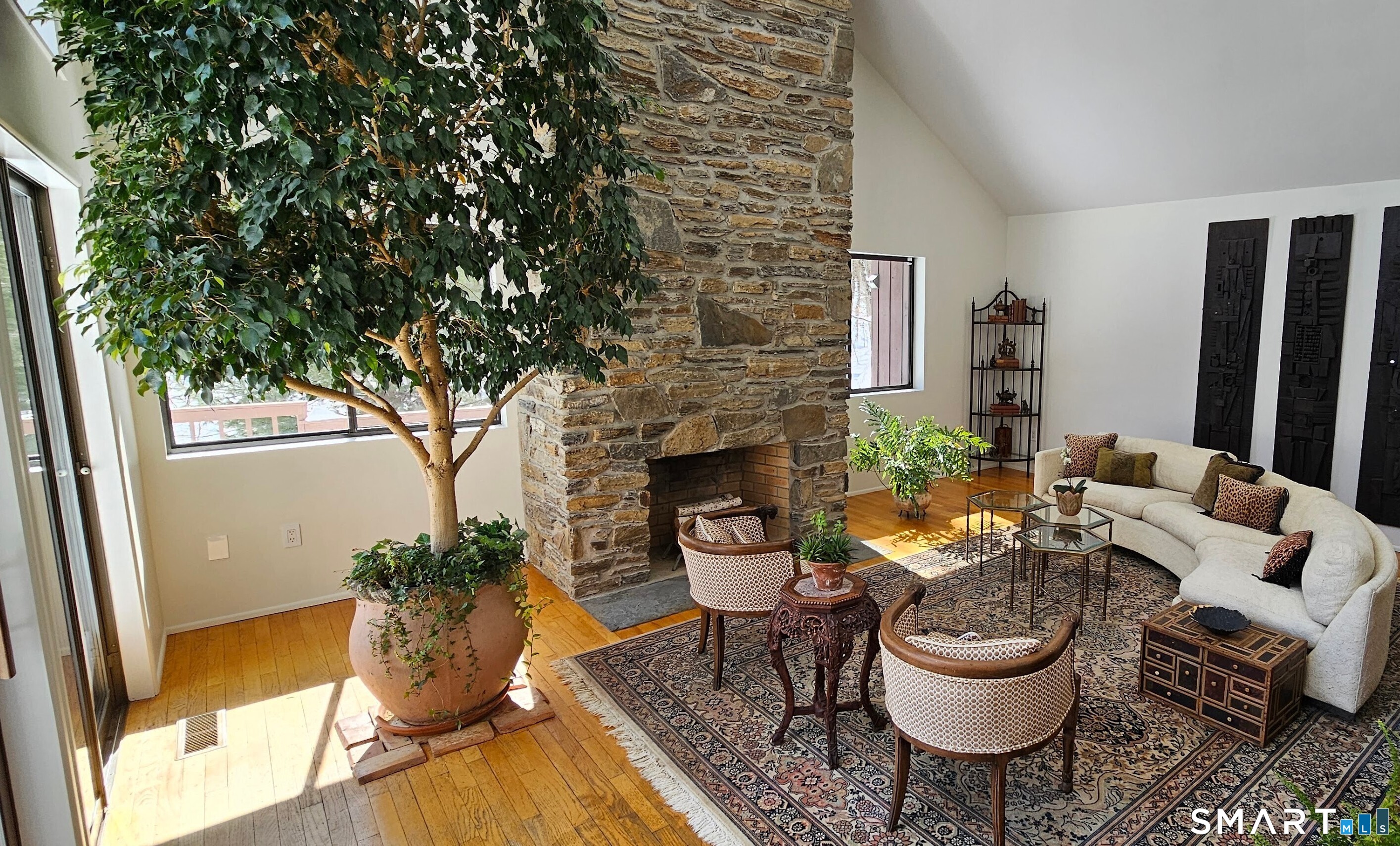 53 Rock Hill Road