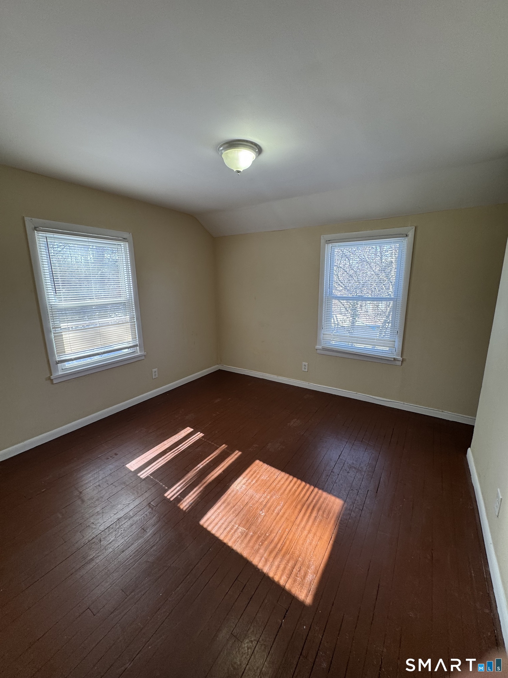 117 Dupont Place 117