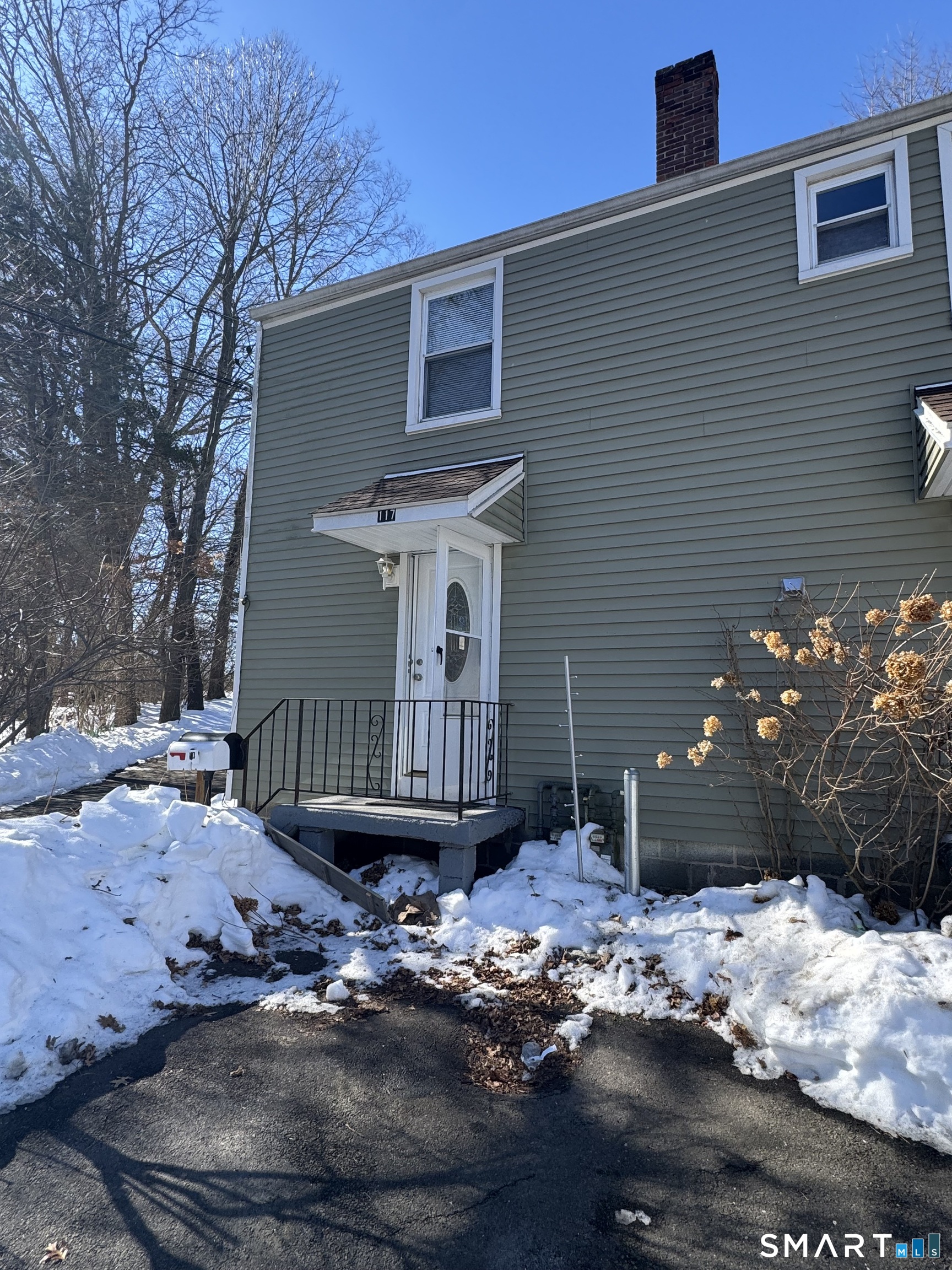 117 Dupont Place 117