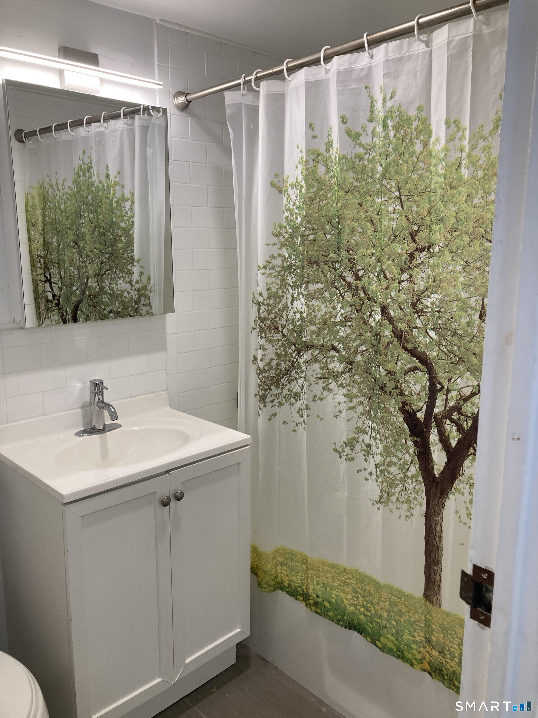 87 Glenbrook Road APT 6E