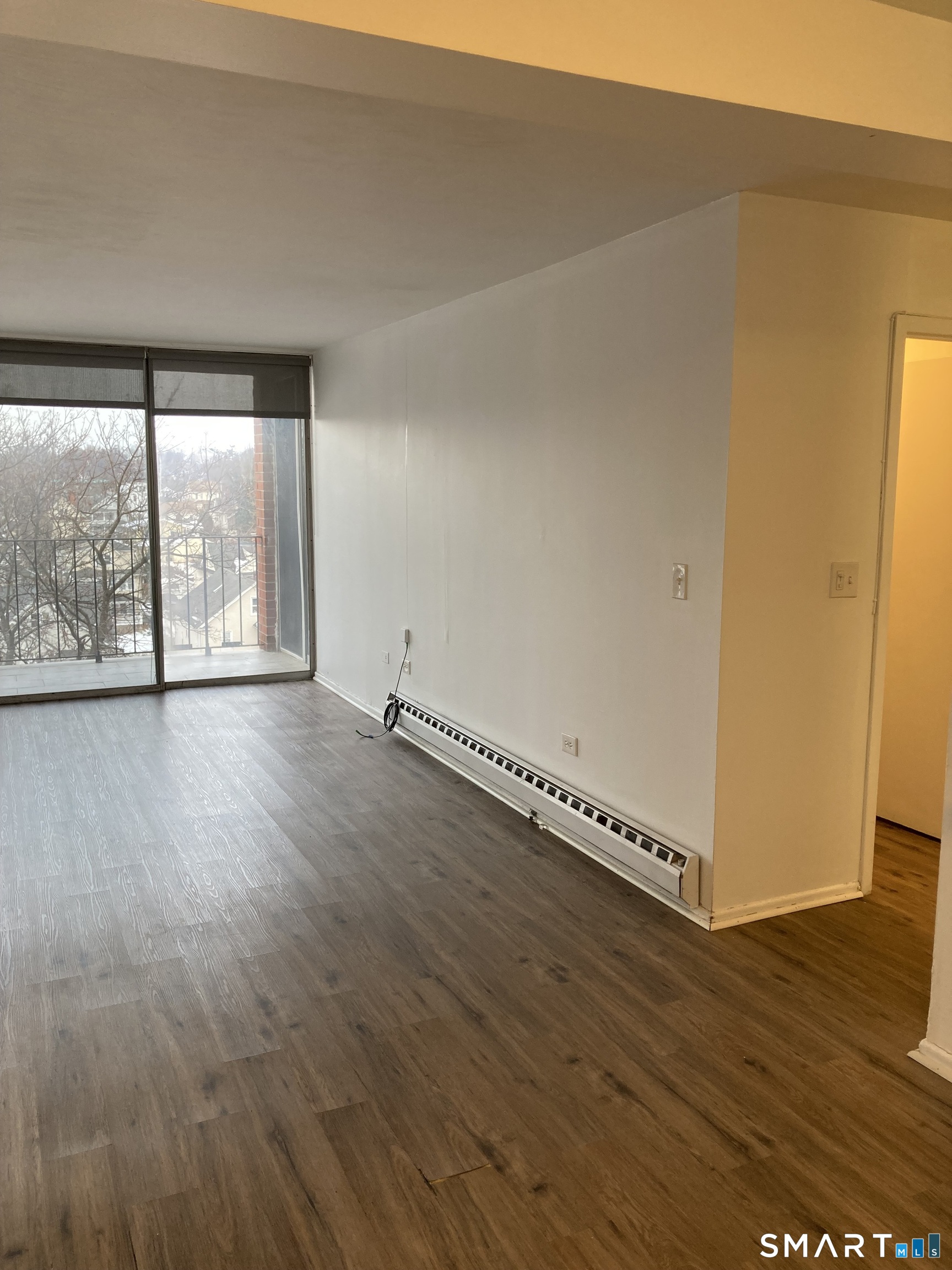 87 Glenbrook Road APT 6E