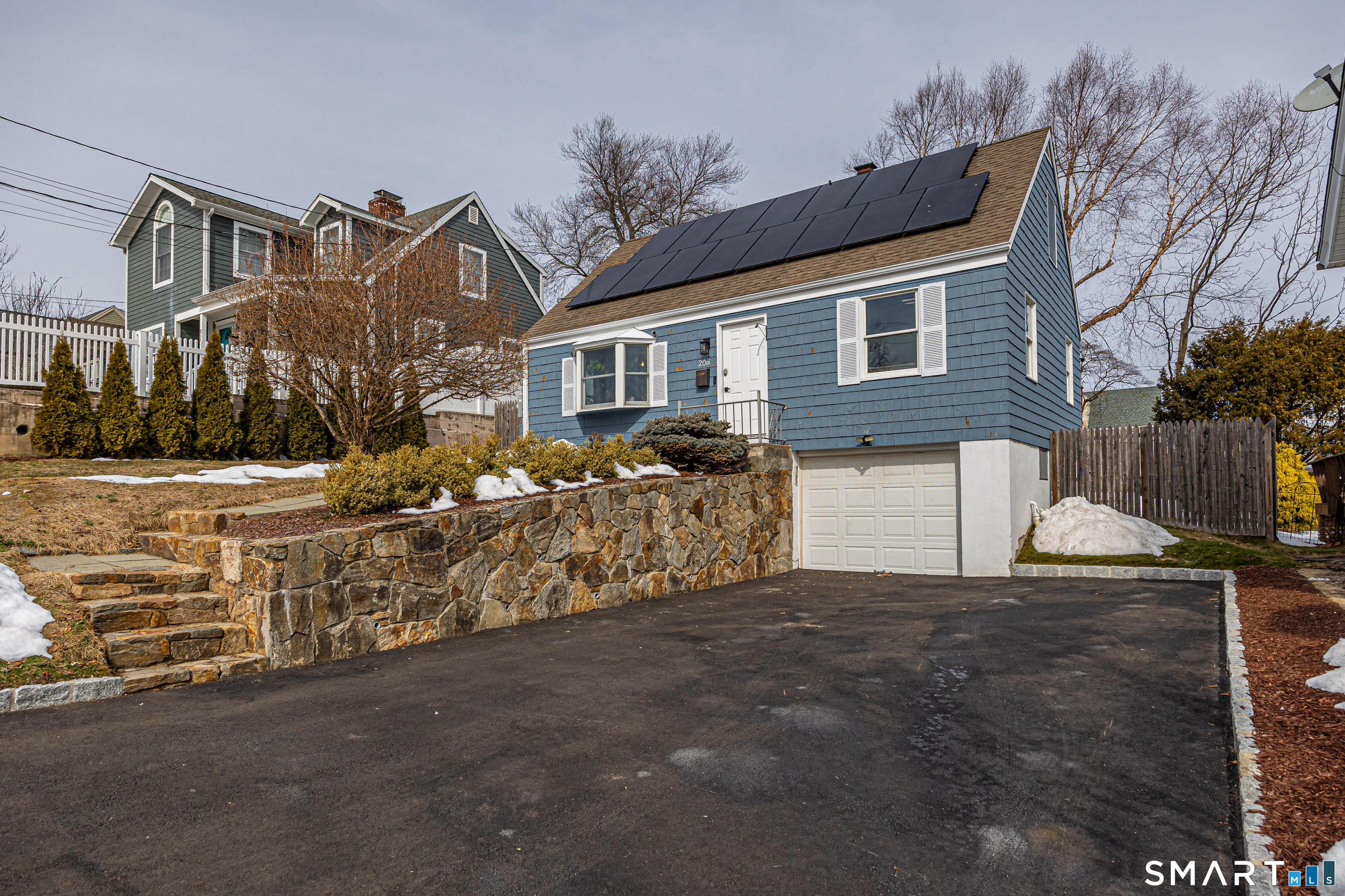 206 Sterling Street