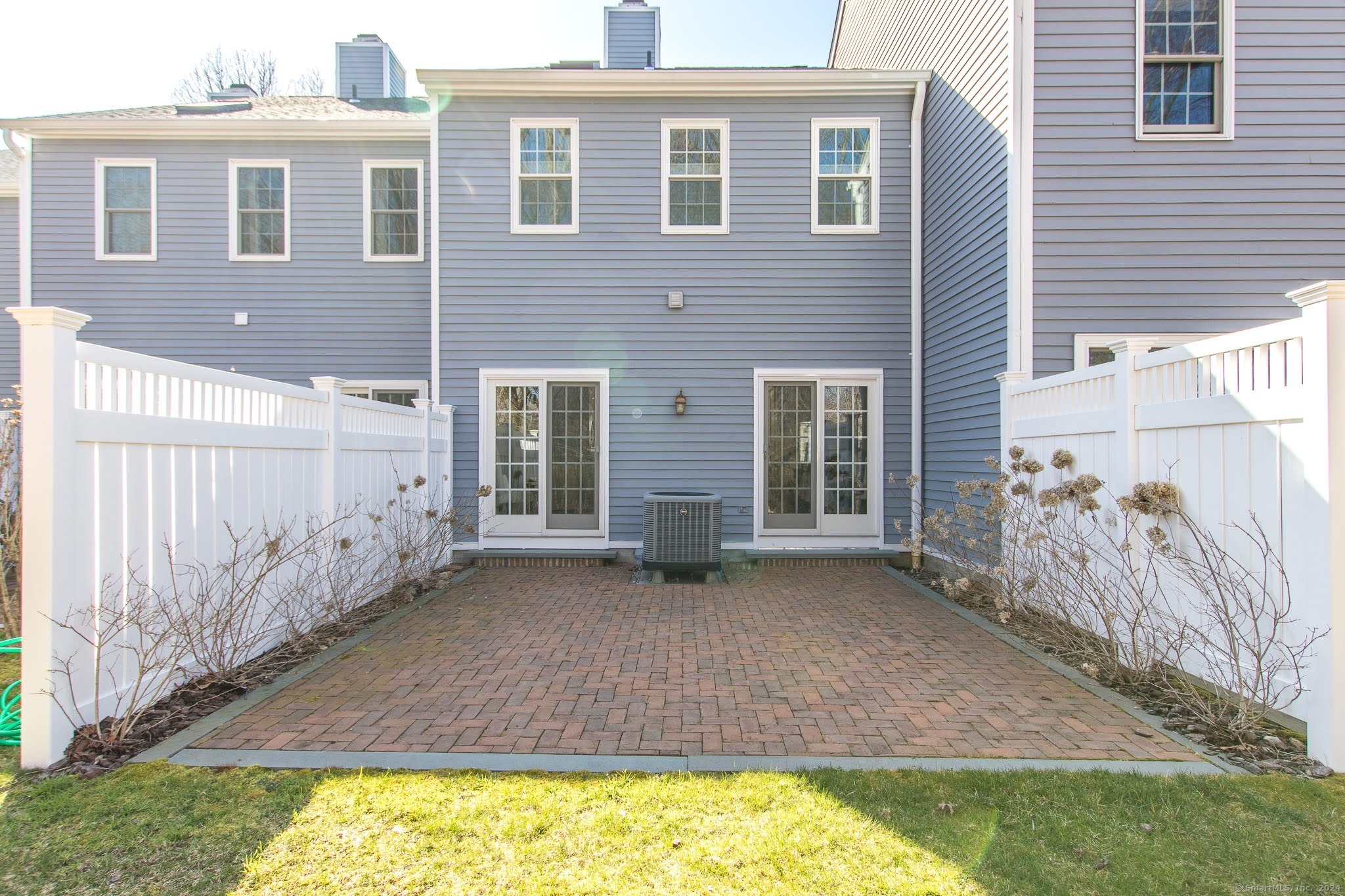 32 Edgewater Commons Lane 32