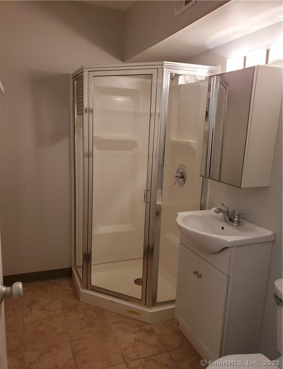 80 Cartright Street 6L