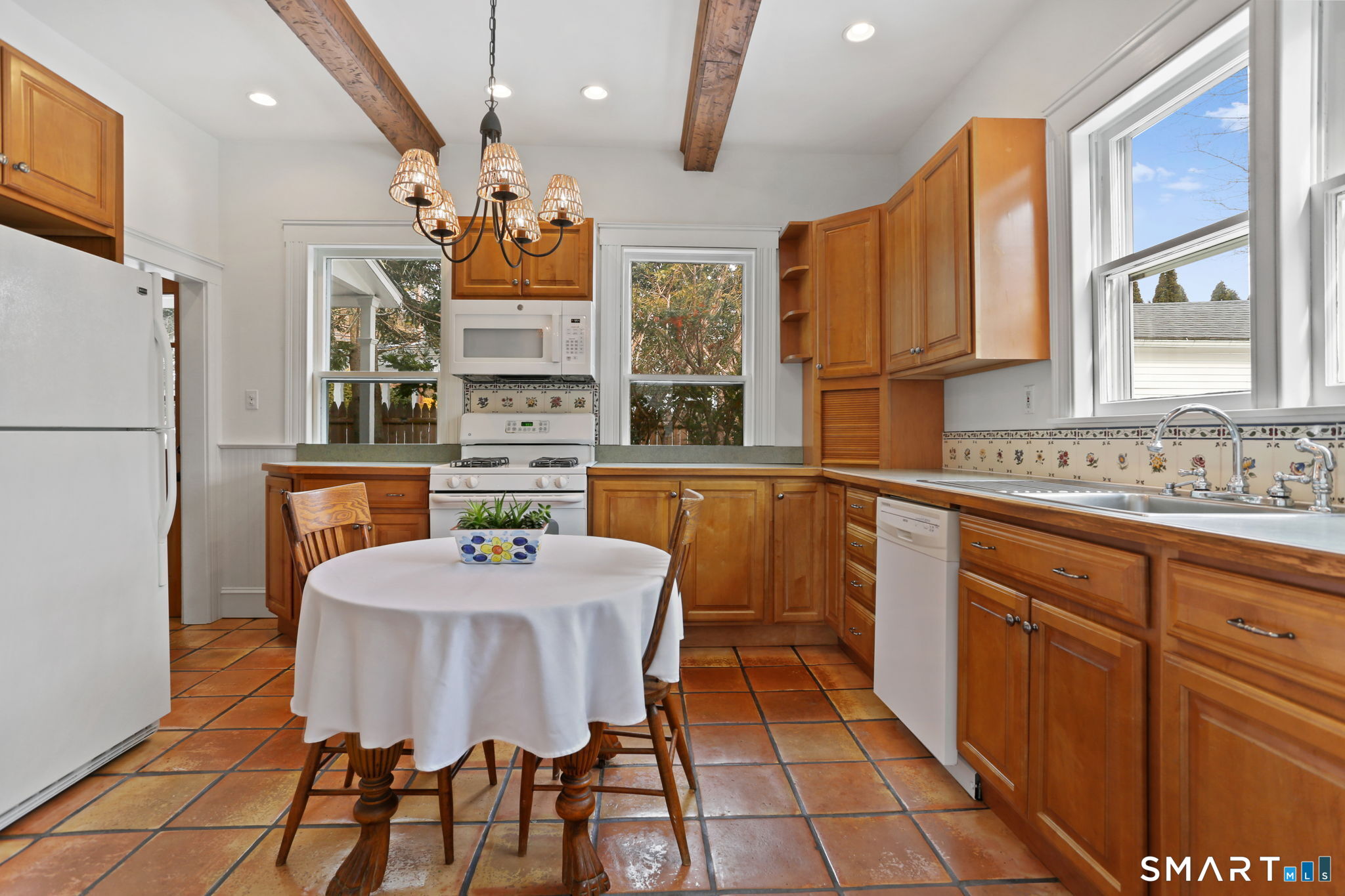 65 West Parish Road
