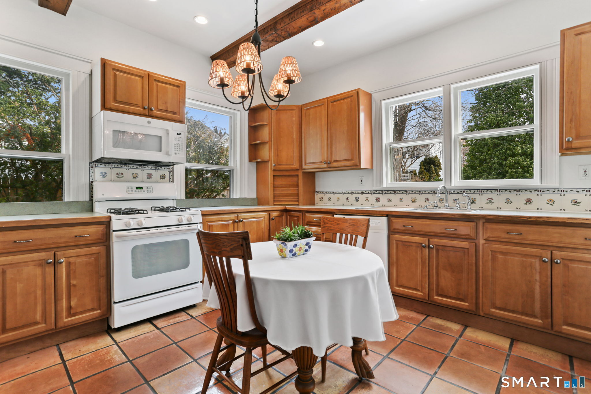 65 West Parish Road