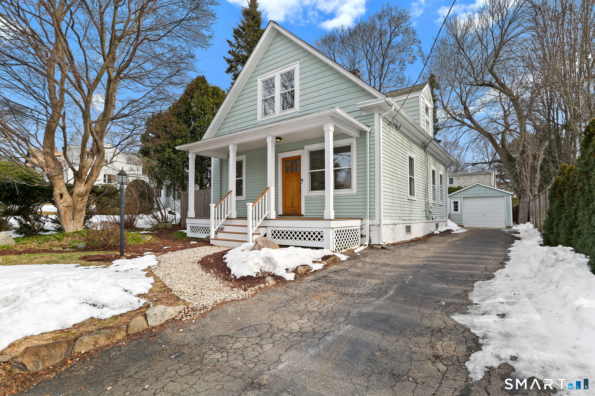 65 West Parish Road