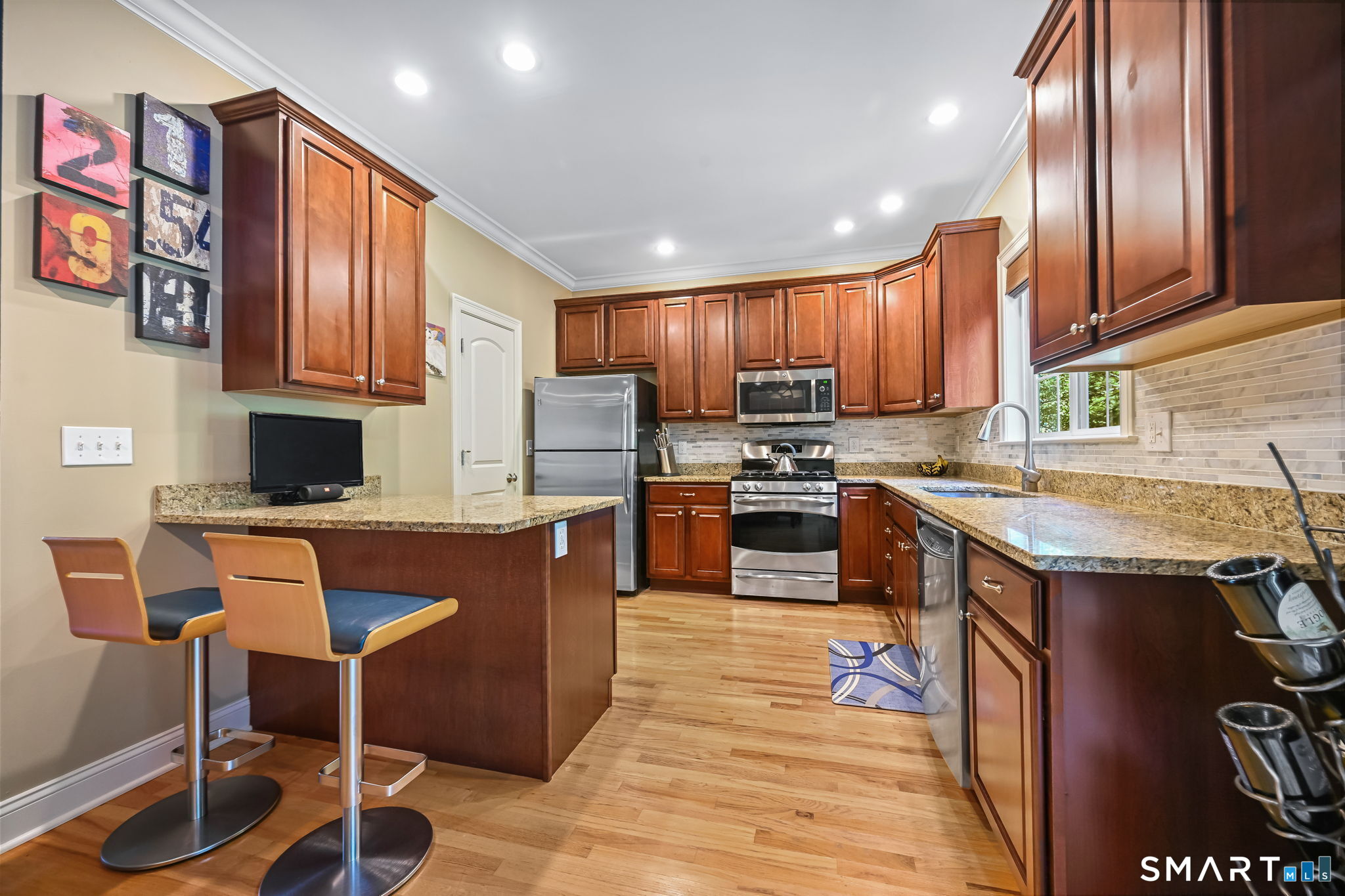 503 Bradley Lane 503