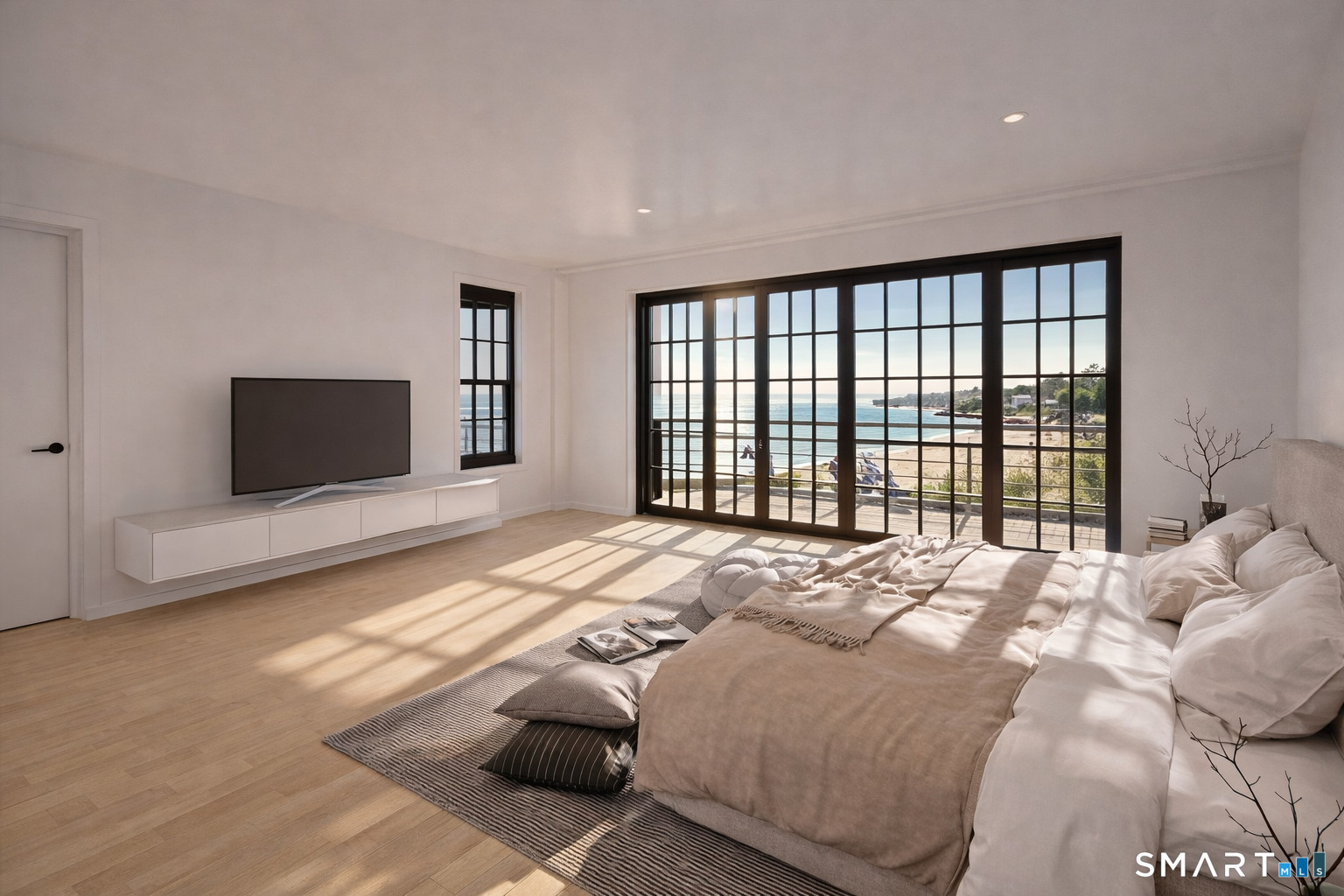 1008 Fairfield Beach Road