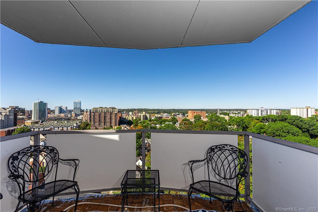 50 Glenbrook Road APT 16F