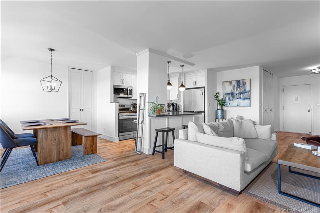 50 Glenbrook Road APT 16F