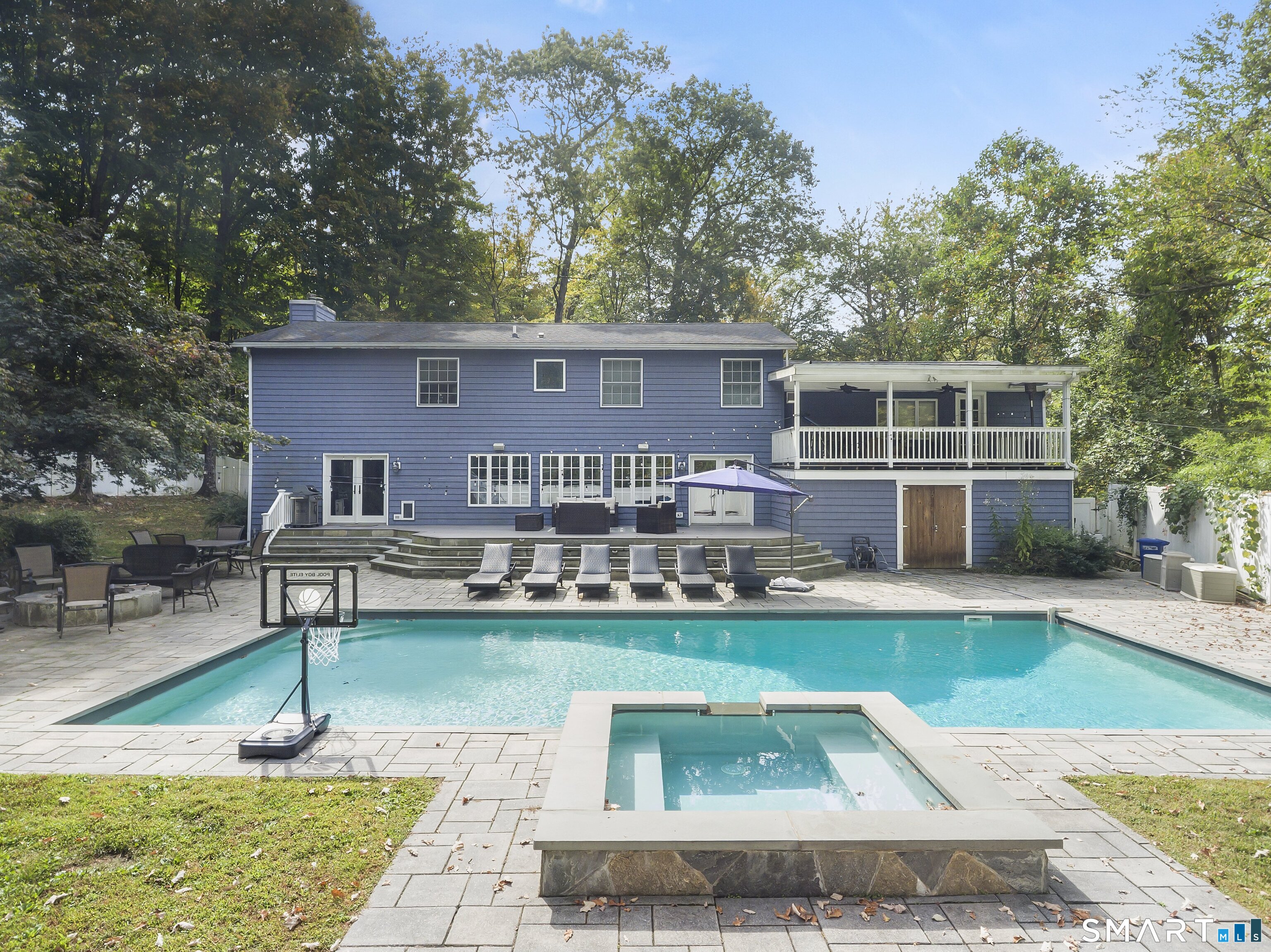 205 Weston Road