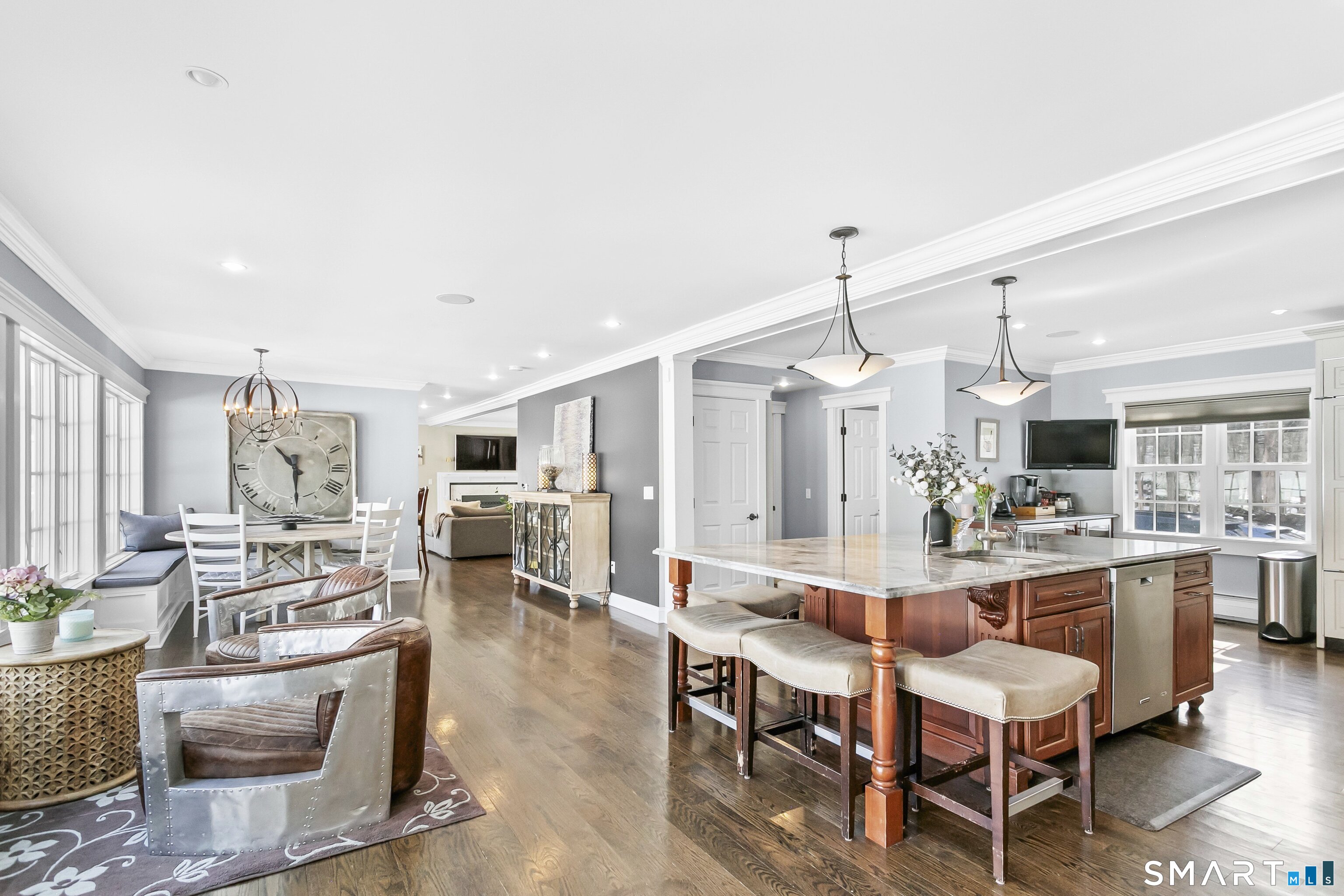 205 Weston Road