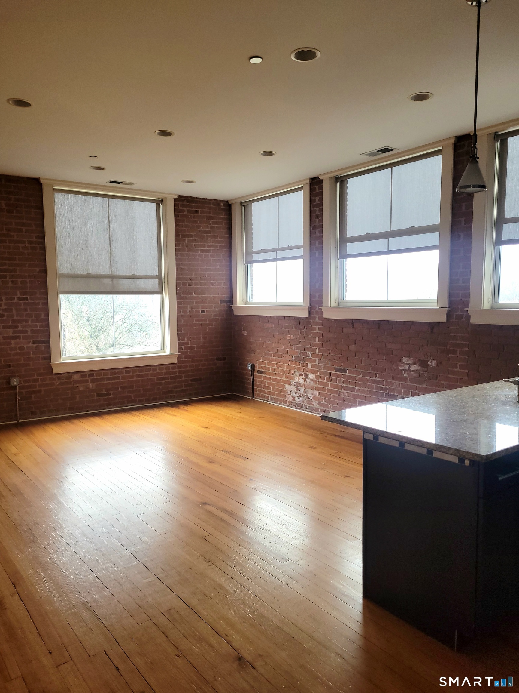 14 North Main Street 3H