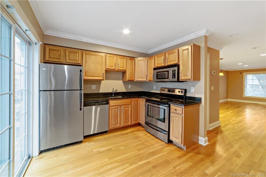 85 Camp Avenue APT 12A