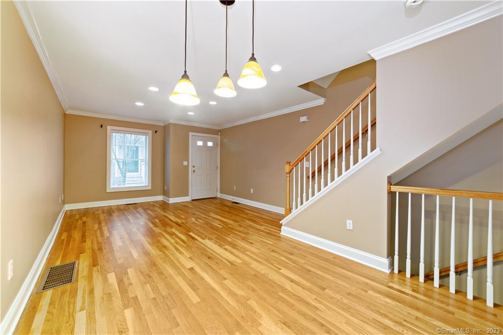 85 Camp Avenue APT 12A