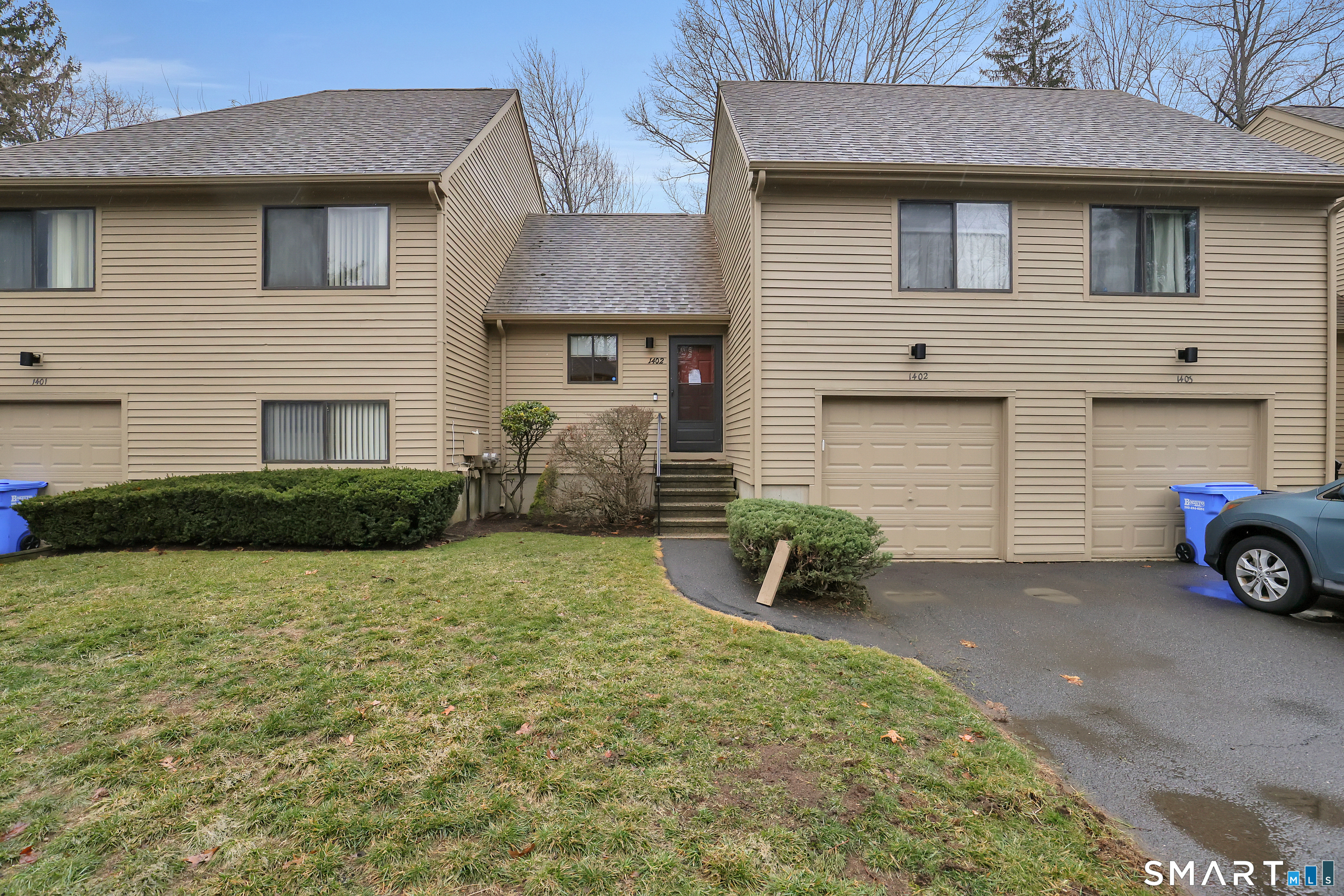 290 Treadwell Street Unit: 1402