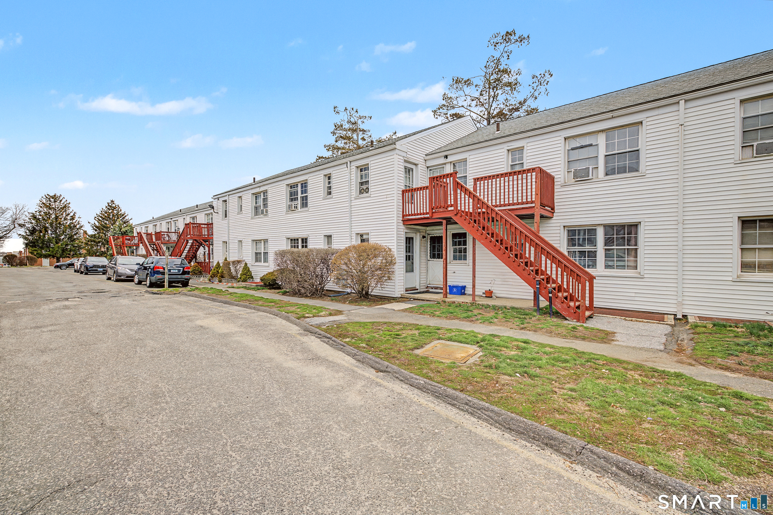 53 Standish Road APT 1