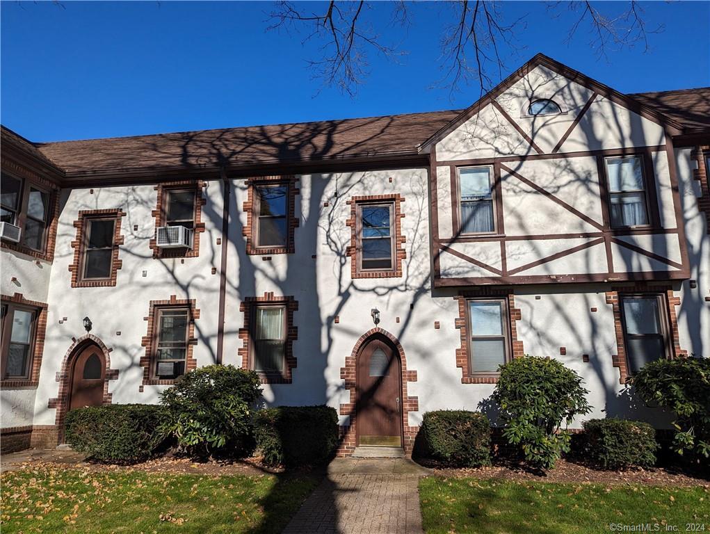 341 Alden Avenue APT 4