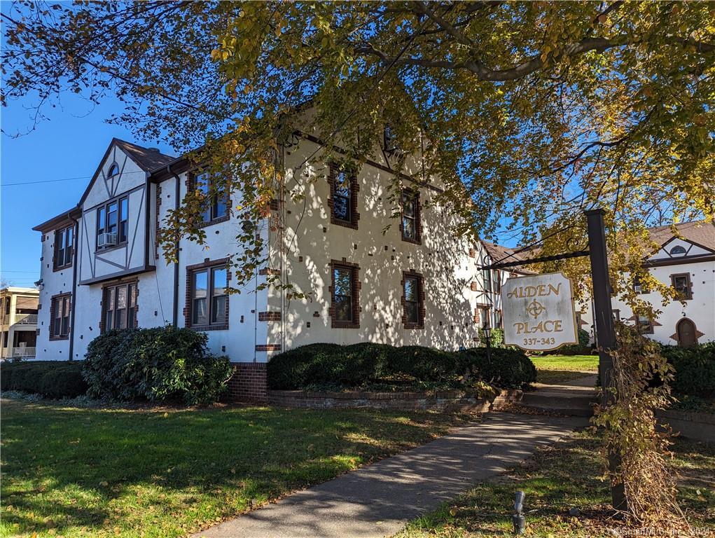 341 Alden Avenue APT 4