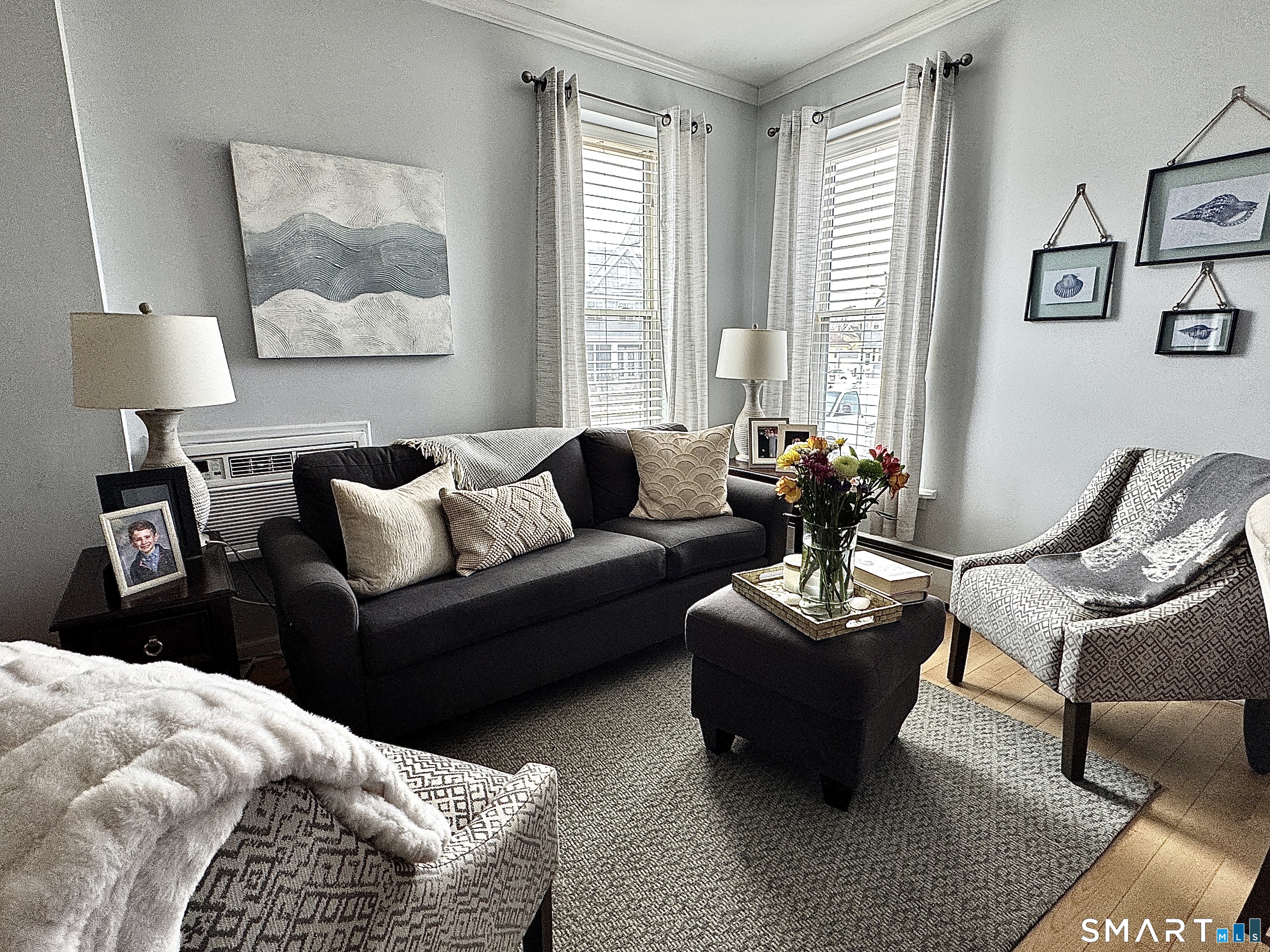 1 Peck Avenue 6