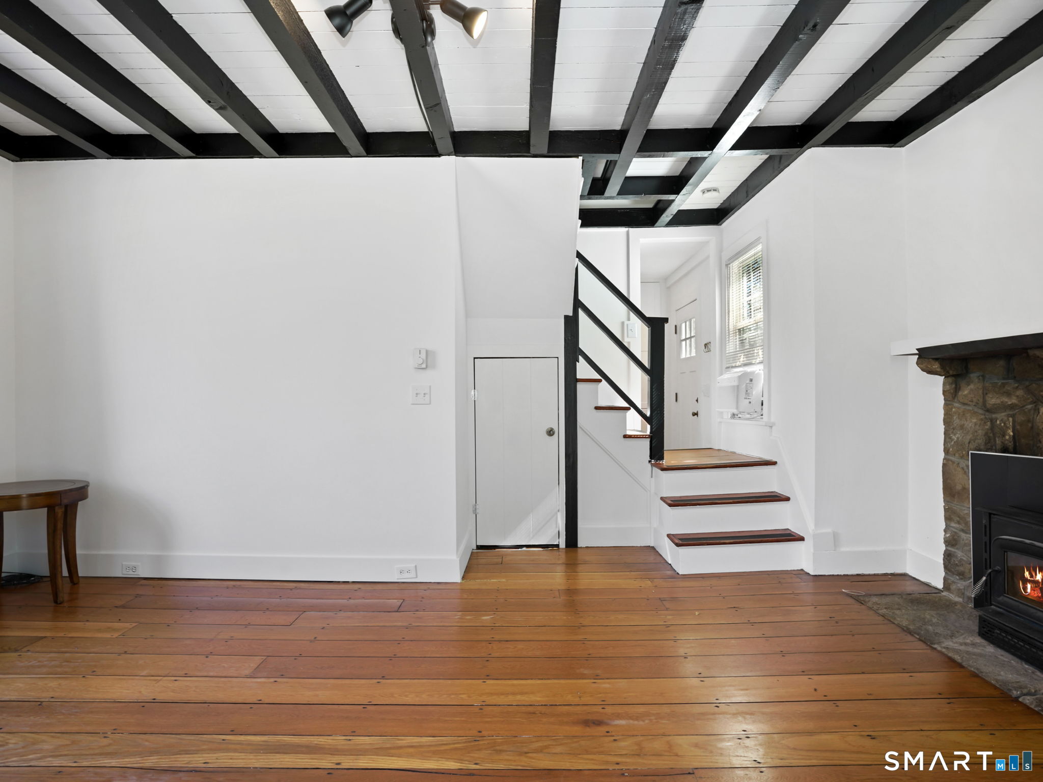 212 New Canaan Avenue COTTAGE