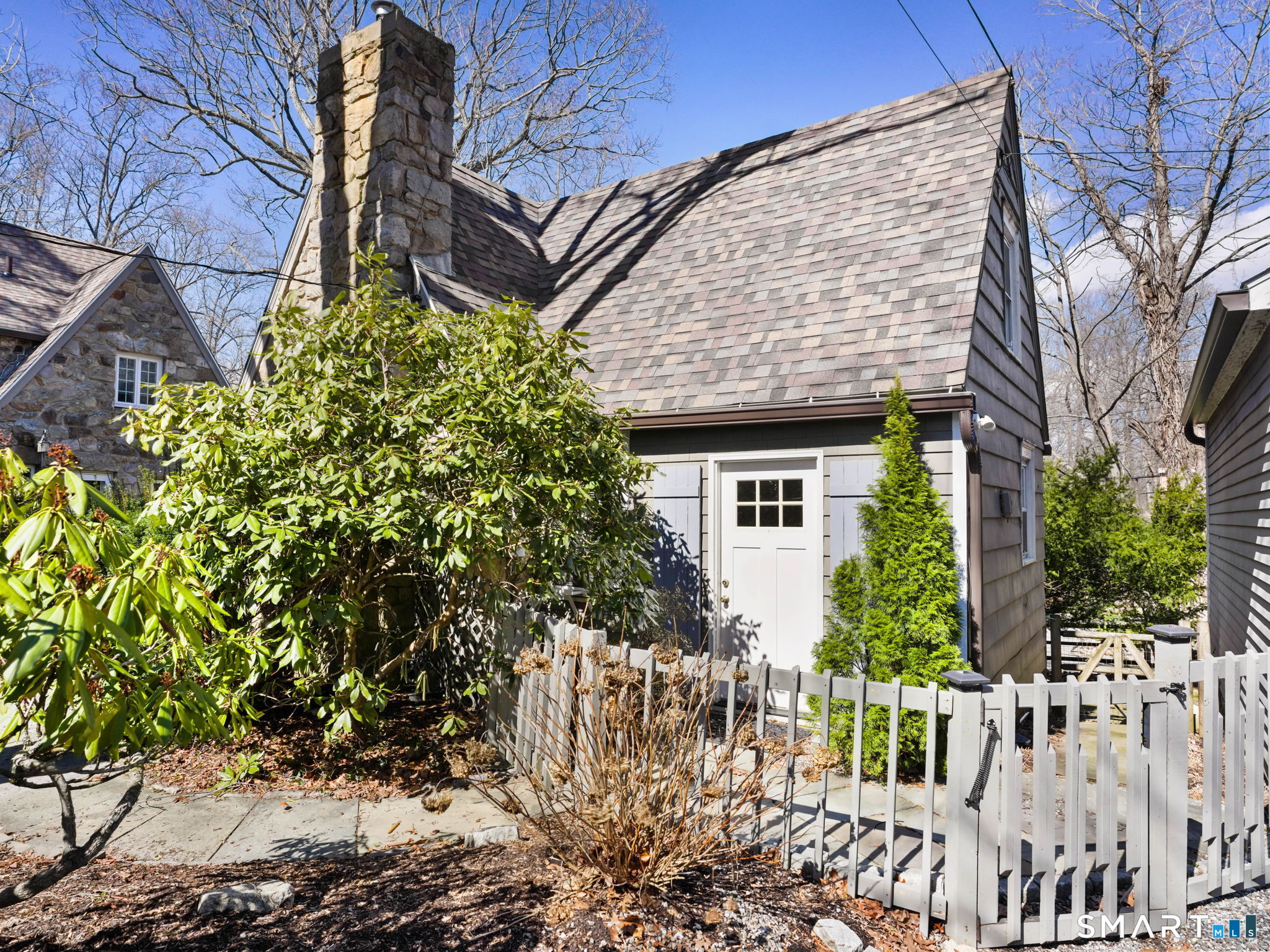 212 New Canaan Avenue COTTAGE