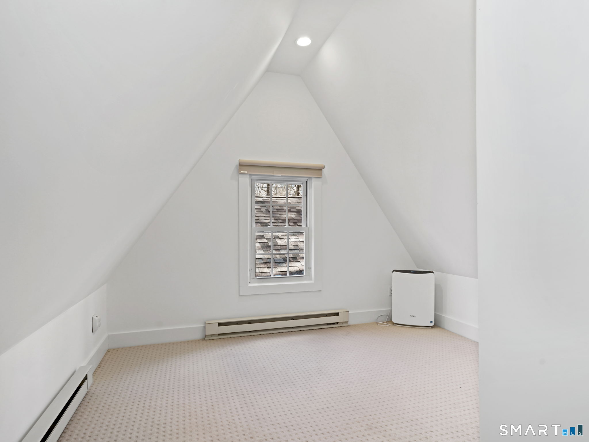 212 New Canaan Avenue COTTAGE