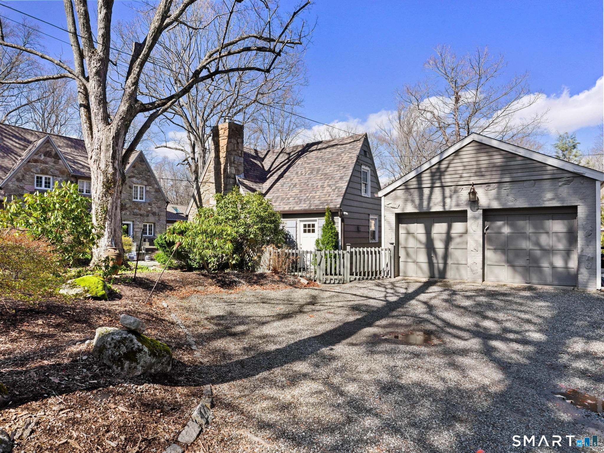 212 New Canaan Avenue COTTAGE