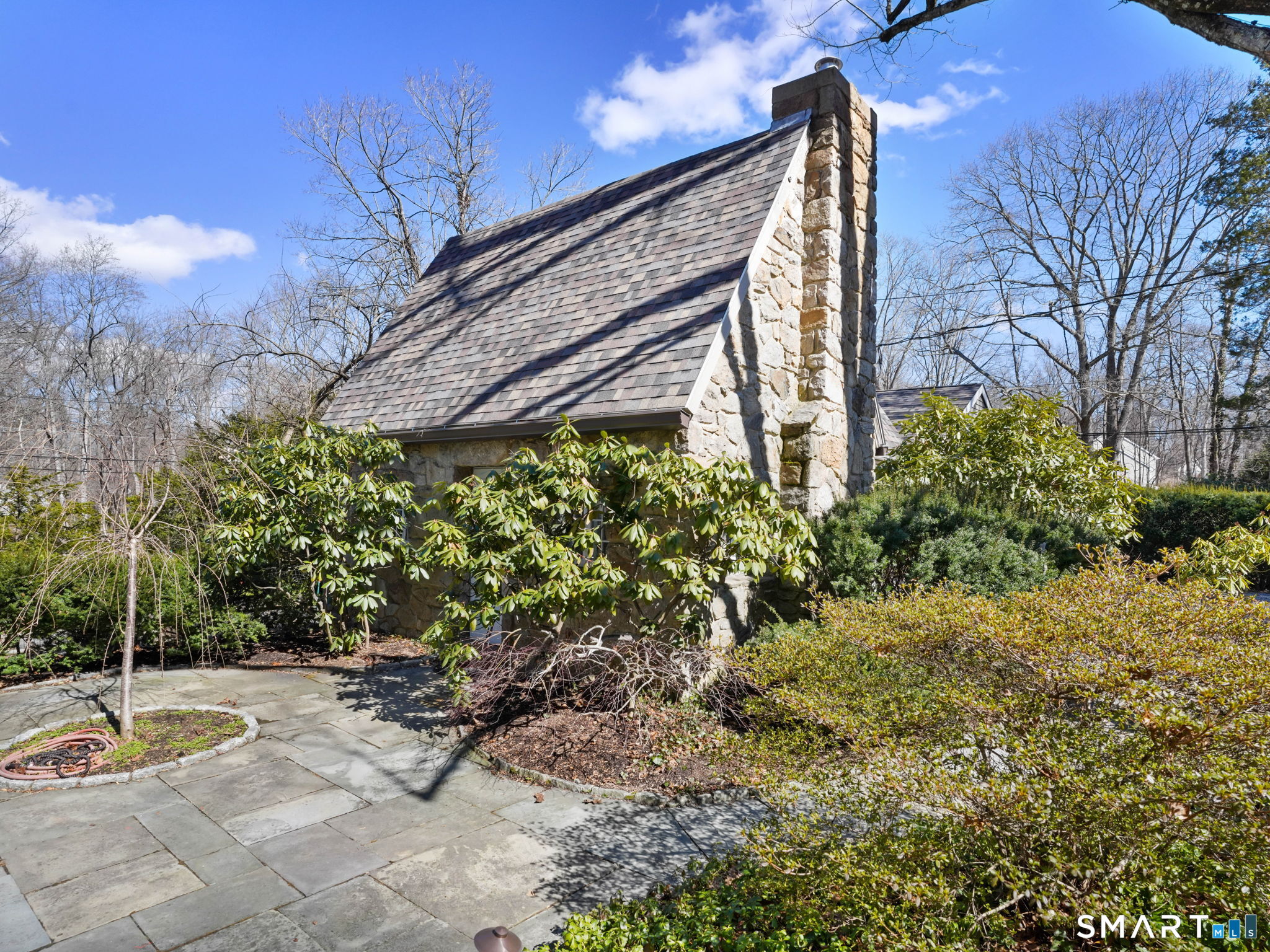 212 New Canaan Avenue COTTAGE