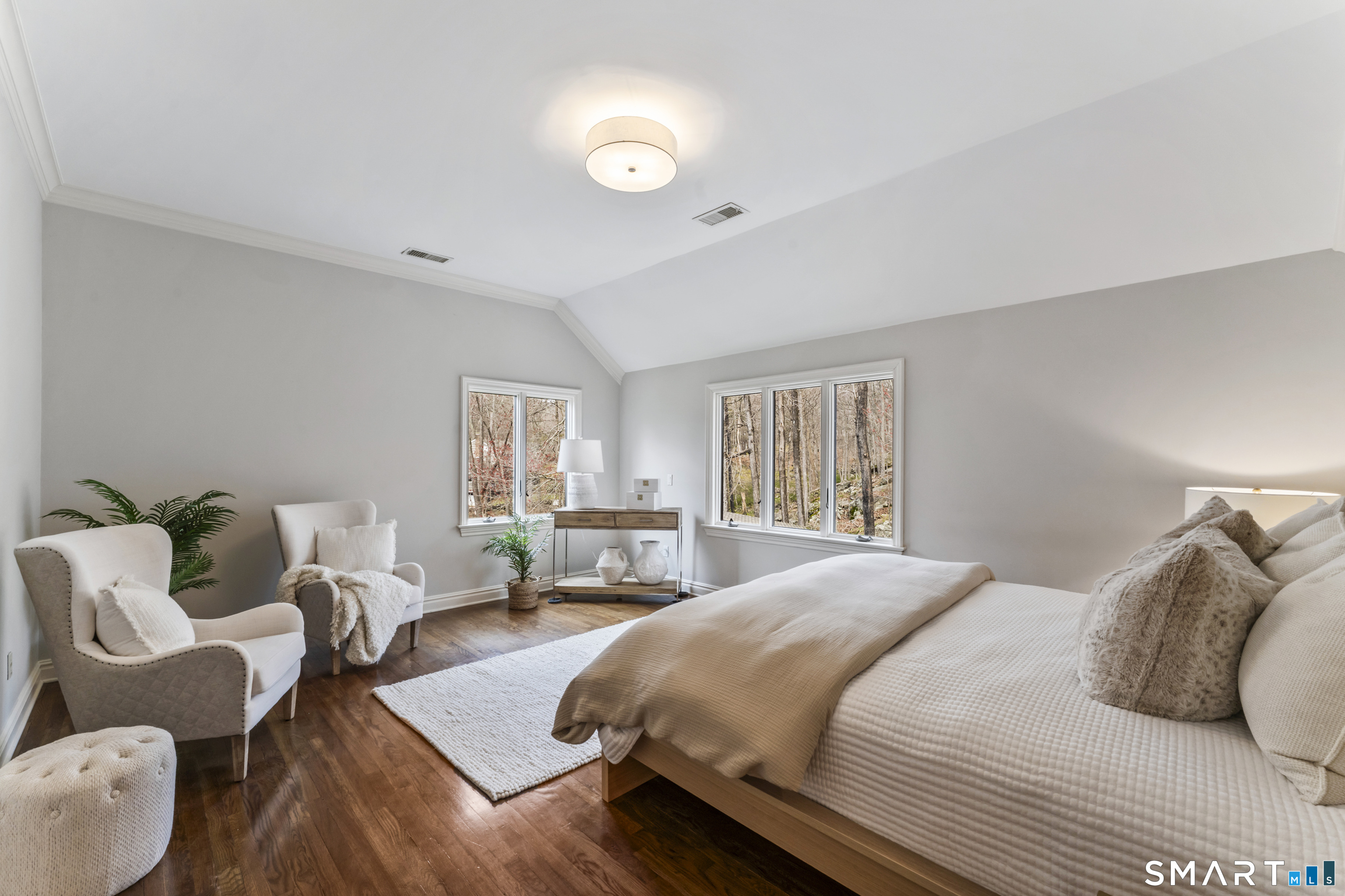 60 Old Easton Turnpike