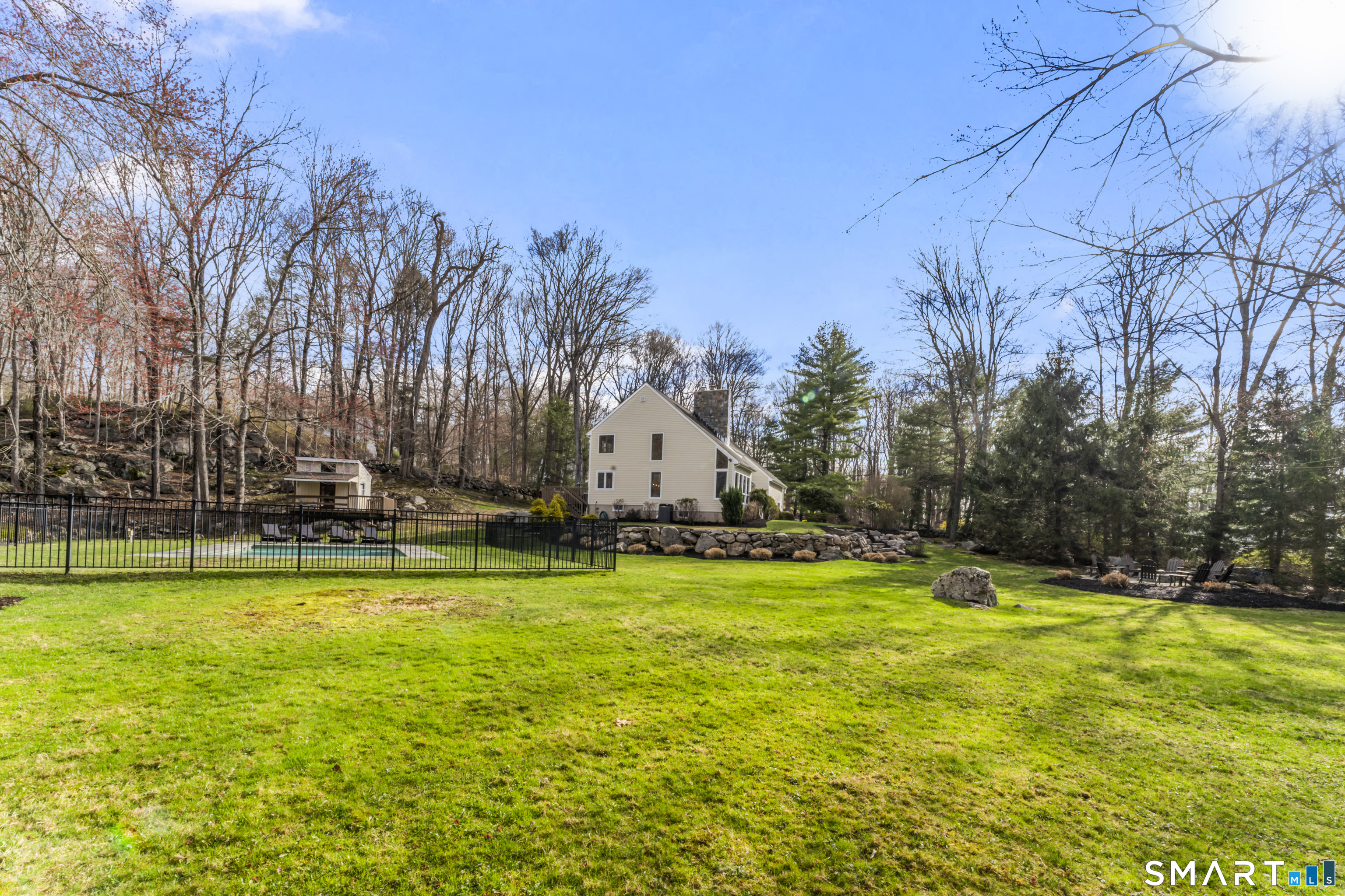 60 Old Easton Turnpike