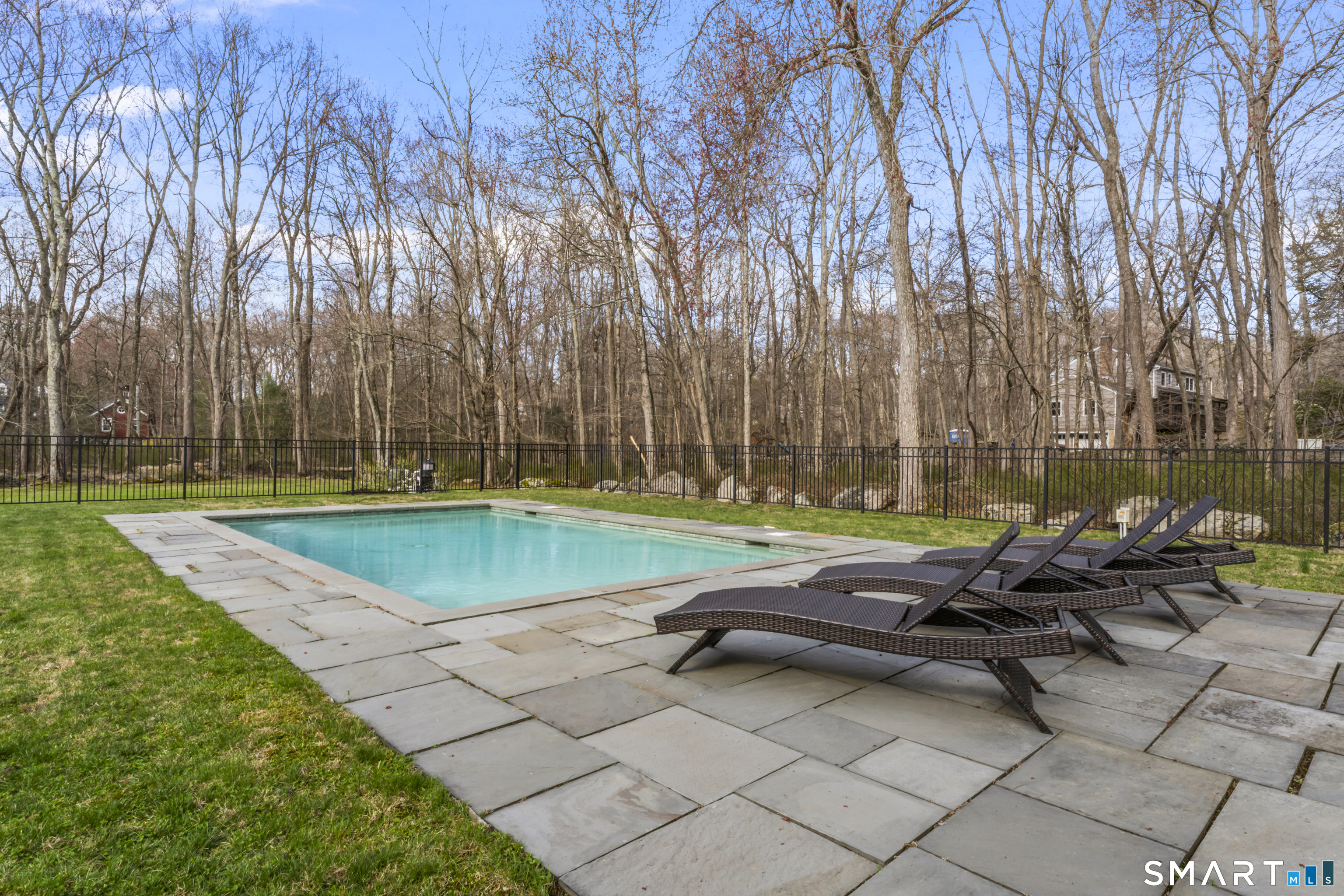 60 Old Easton Turnpike