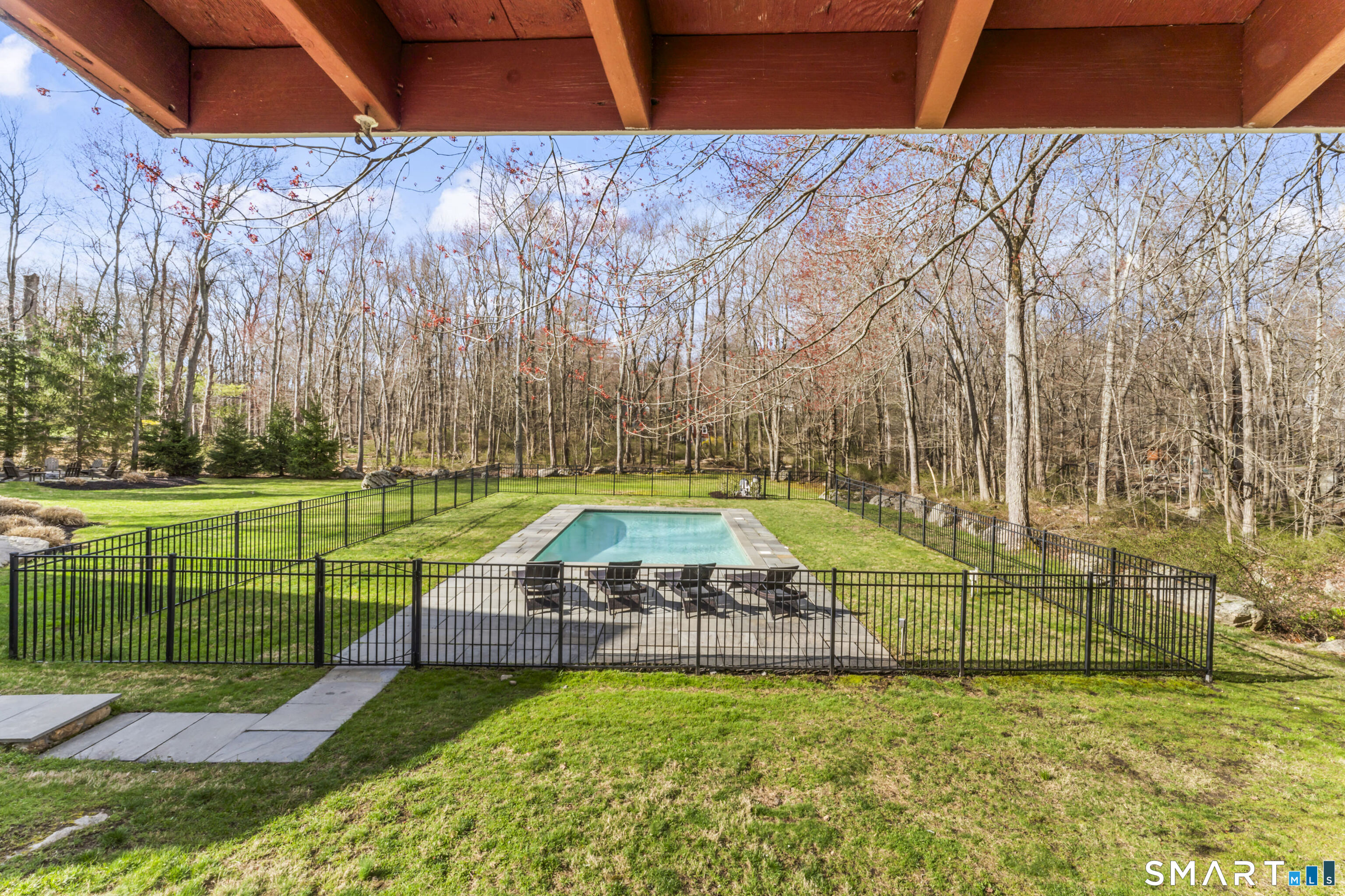 60 Old Easton Turnpike