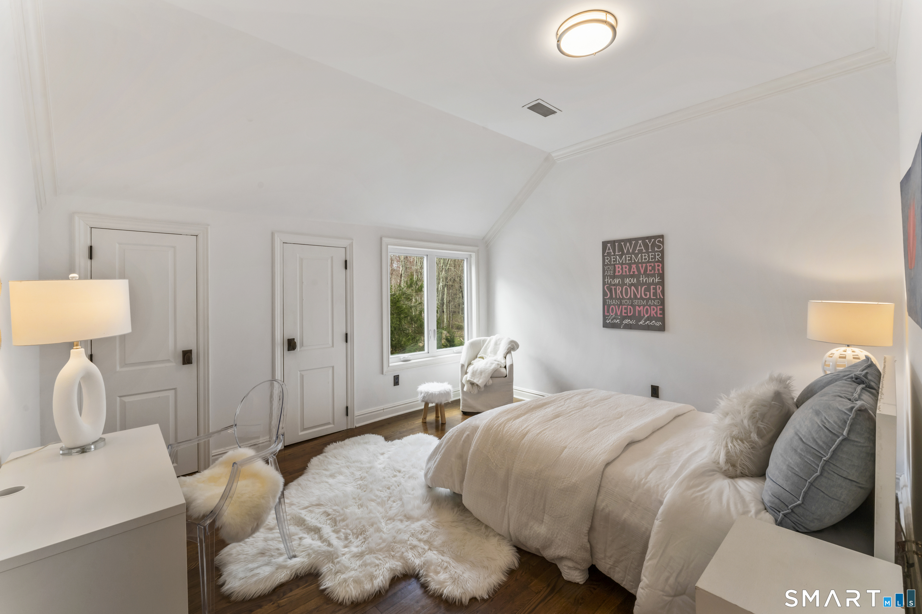 60 Old Easton Turnpike