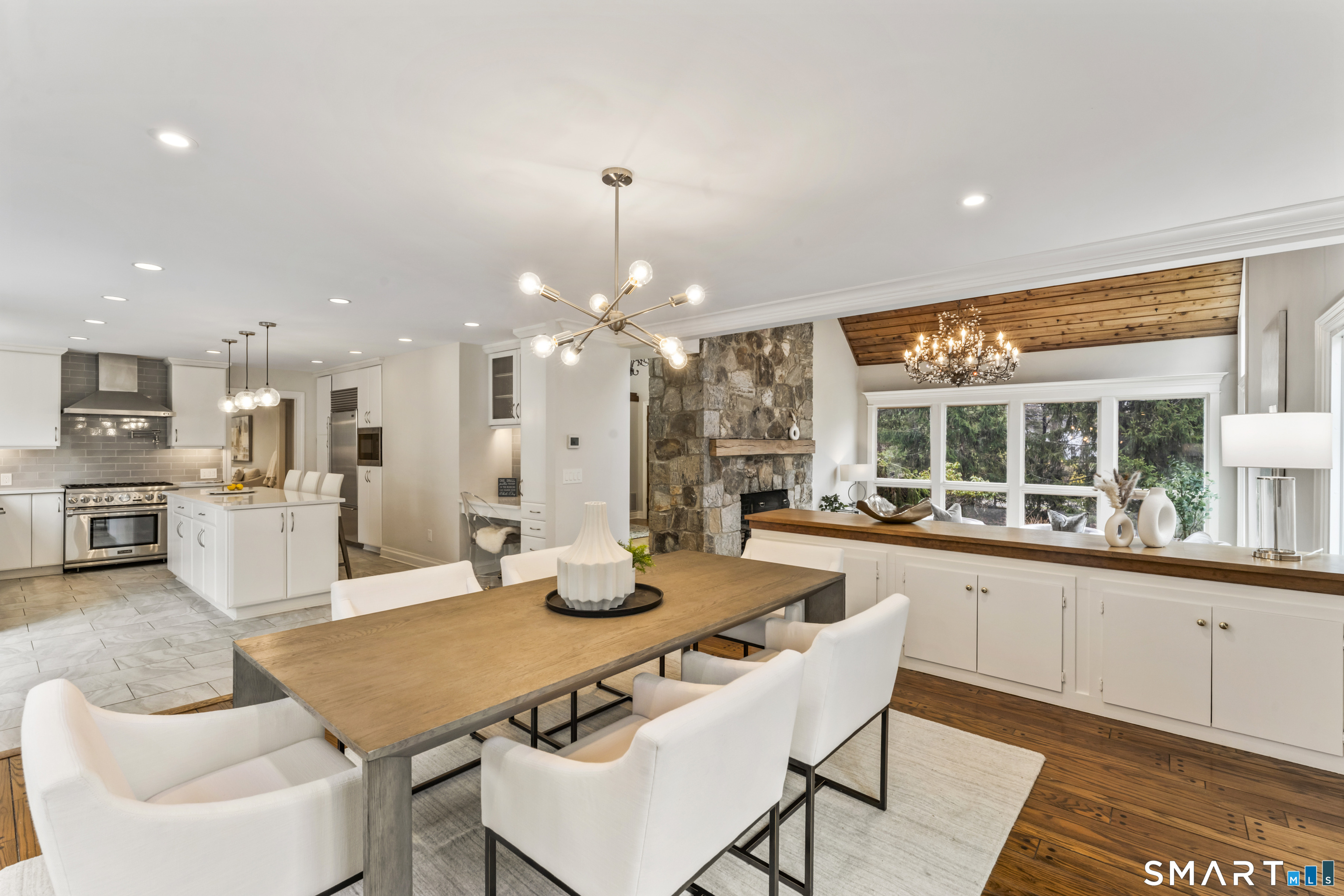 60 Old Easton Turnpike