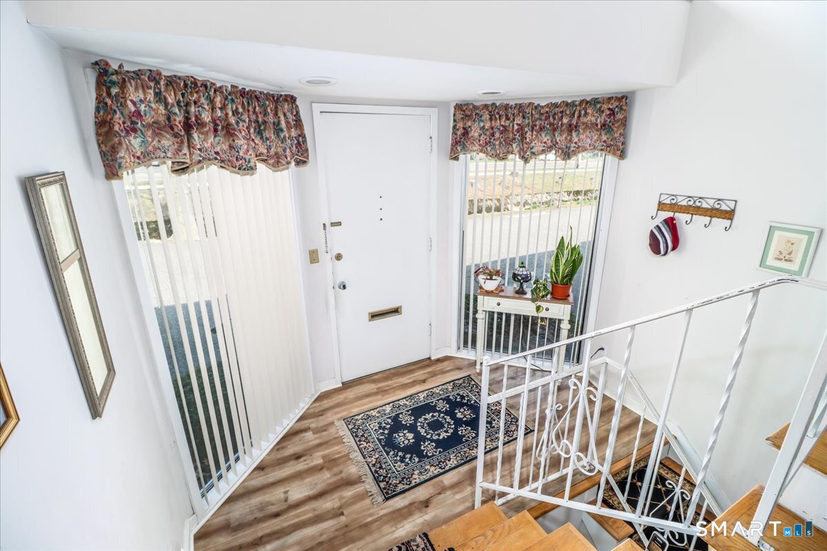 160 Fairfield Woods Road 20