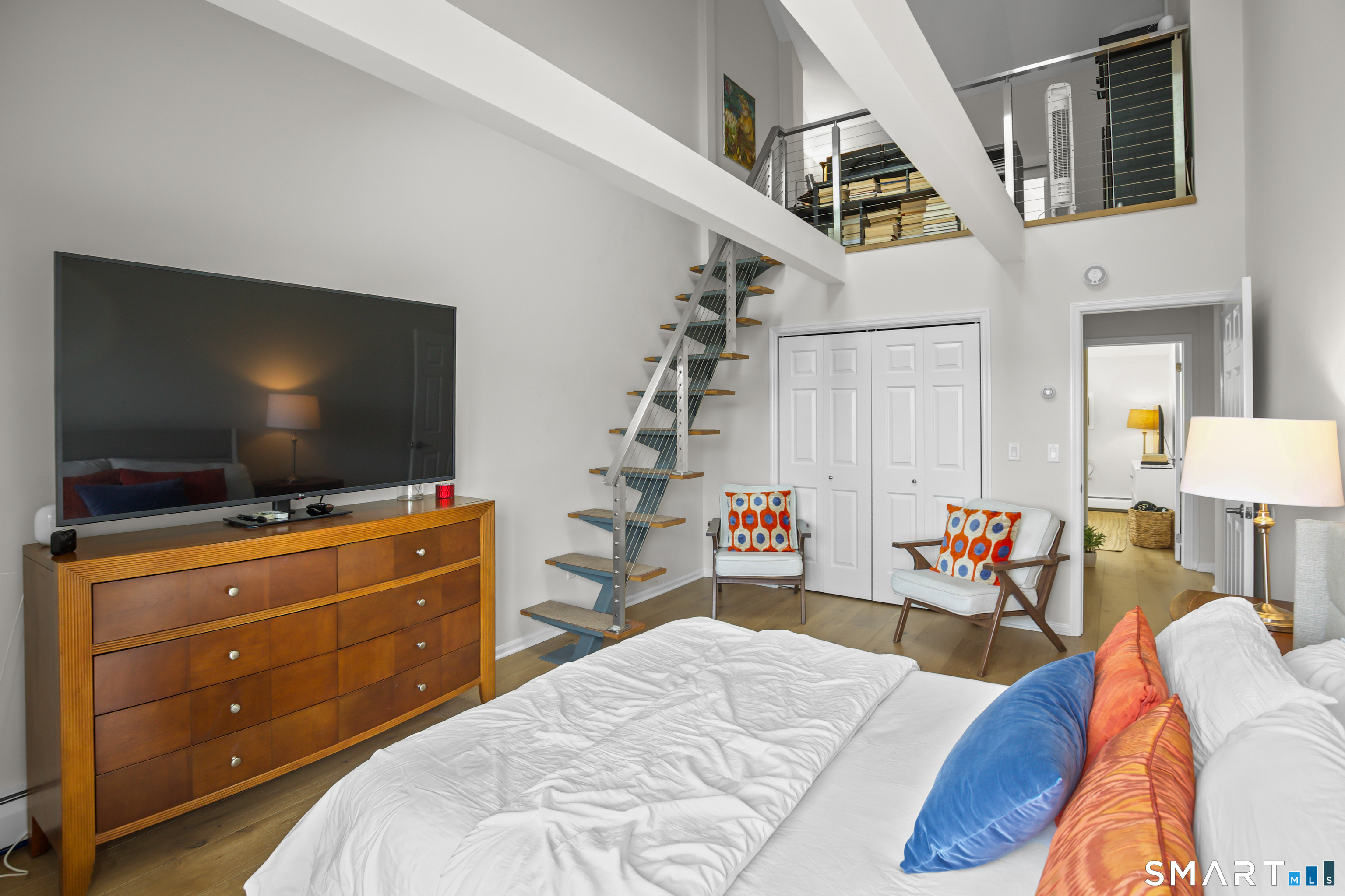 105 Harbor Drive 112