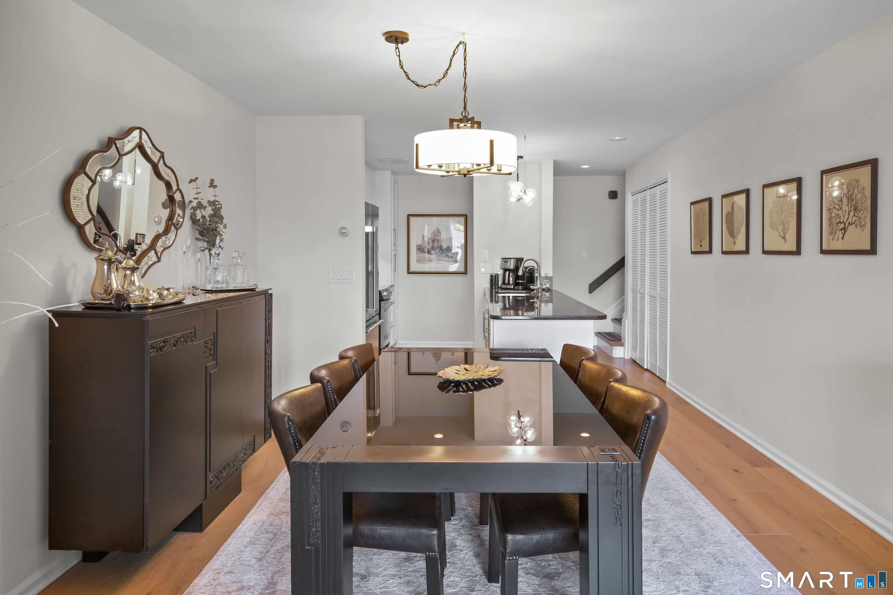 105 Harbor Drive 112