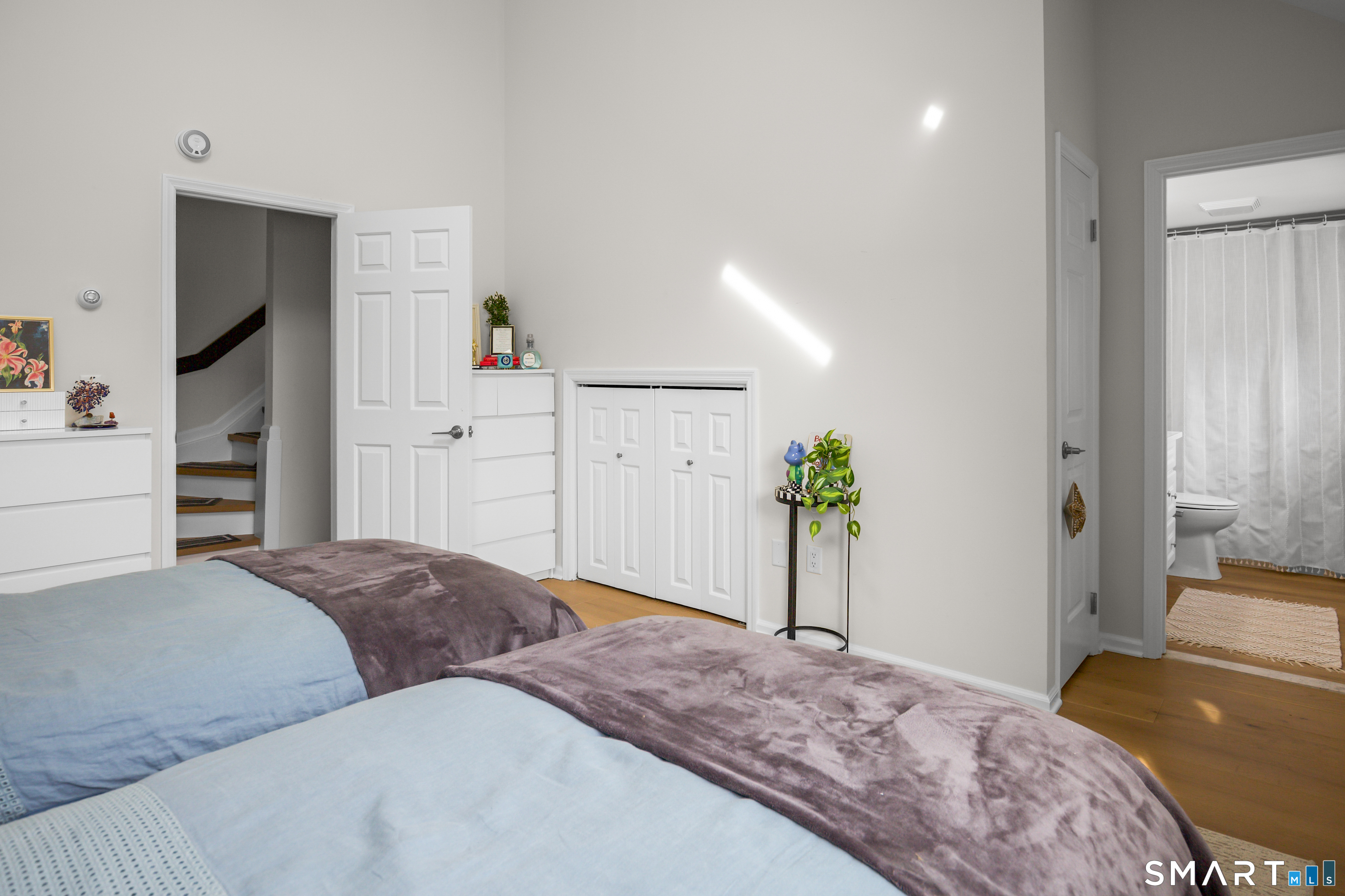 105 Harbor Drive 112