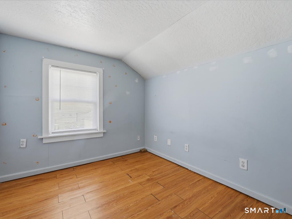 16 Grandview Terrace